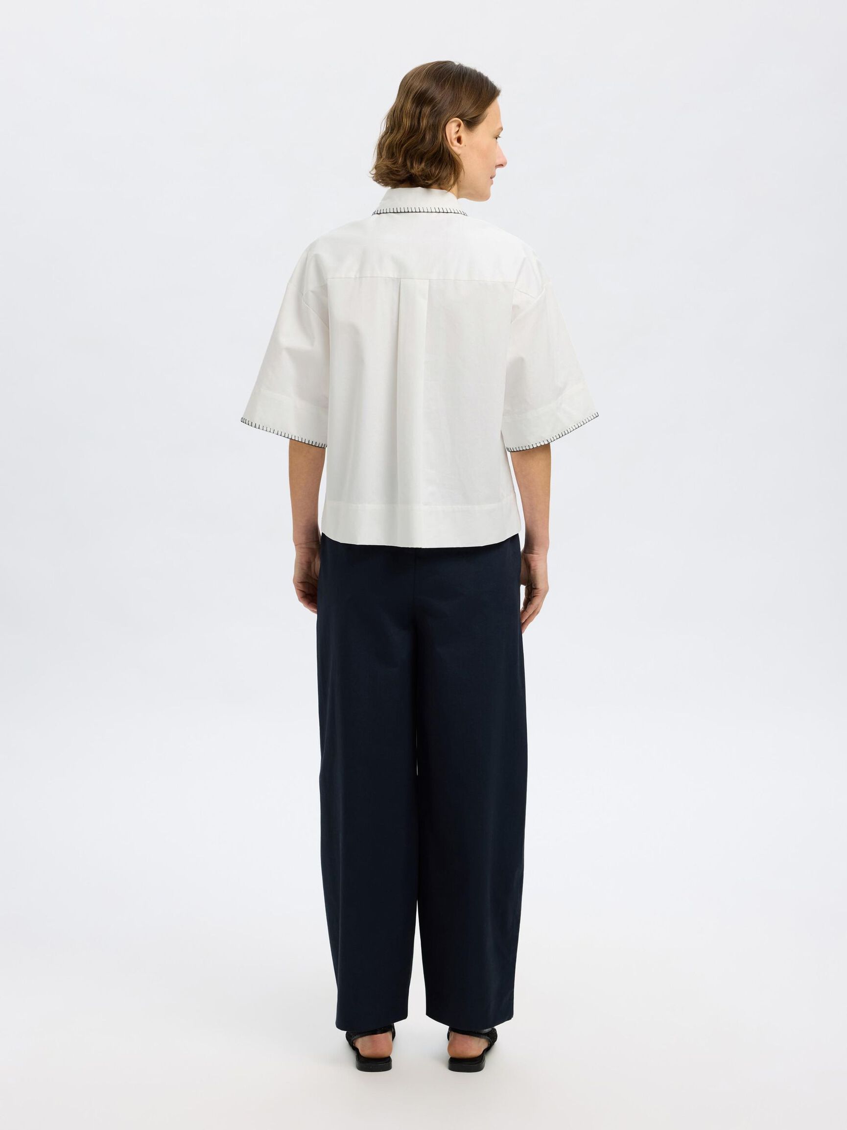 SHORT SLEEVED CROPPED SHIRT, Bright White, highres