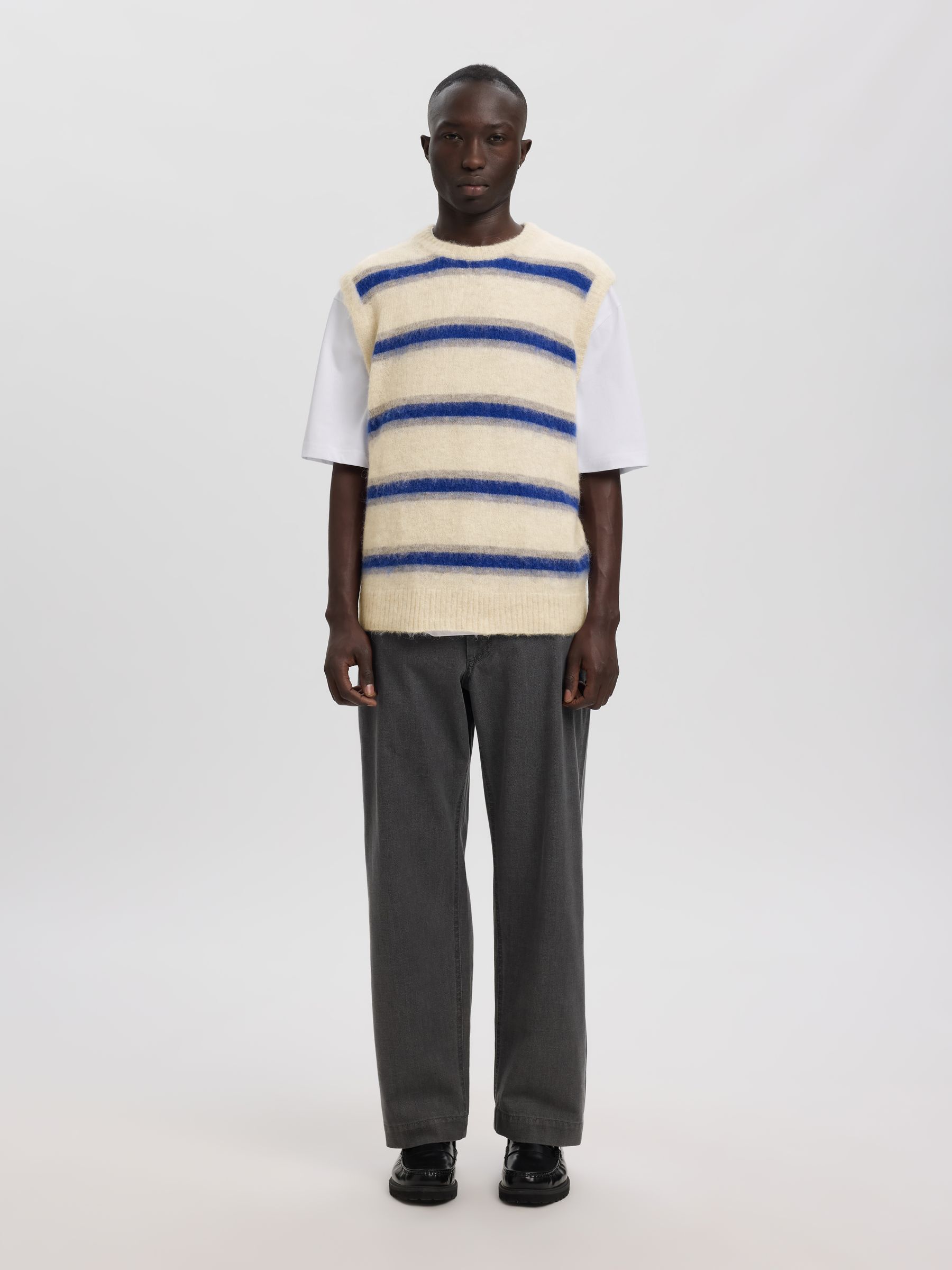 STRIBET STRIK VEST, Bright Cobalt, highres