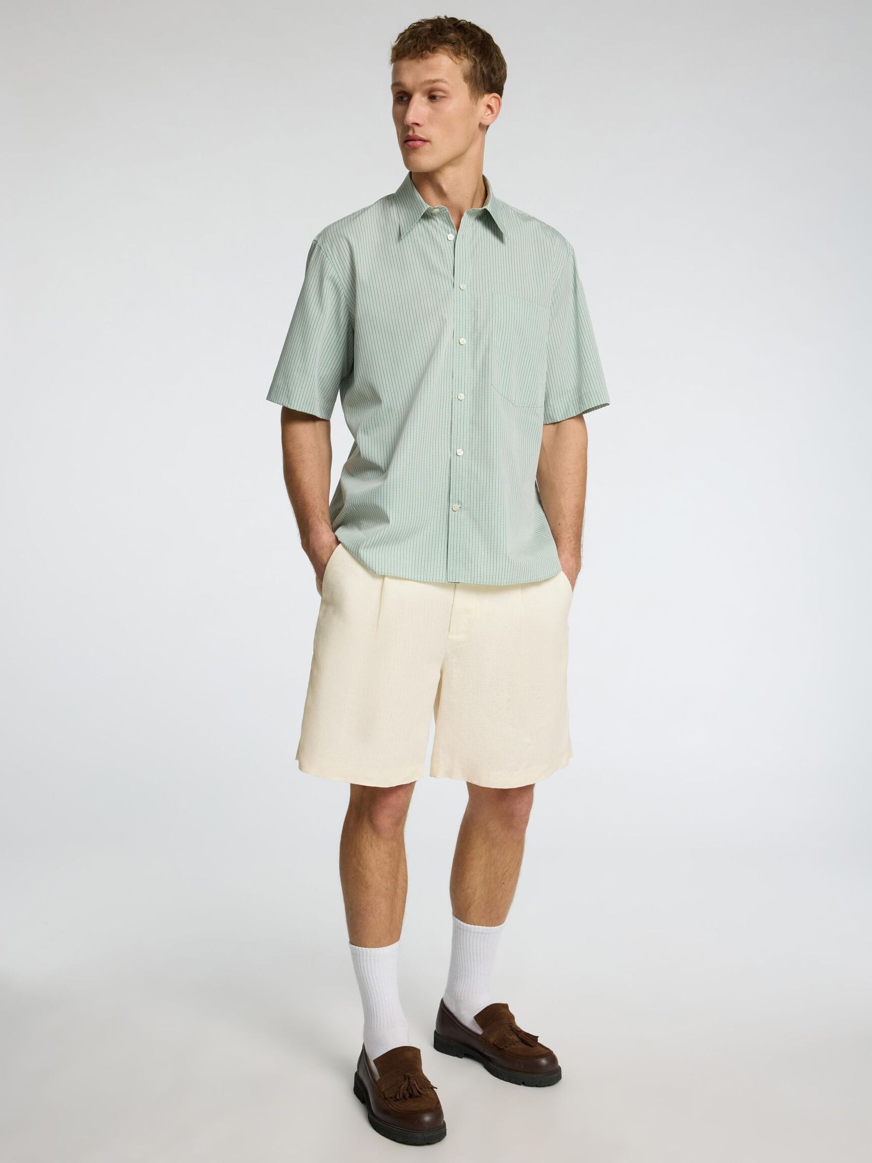 100% HØR BERMUDA SHORTS, Egret, highres