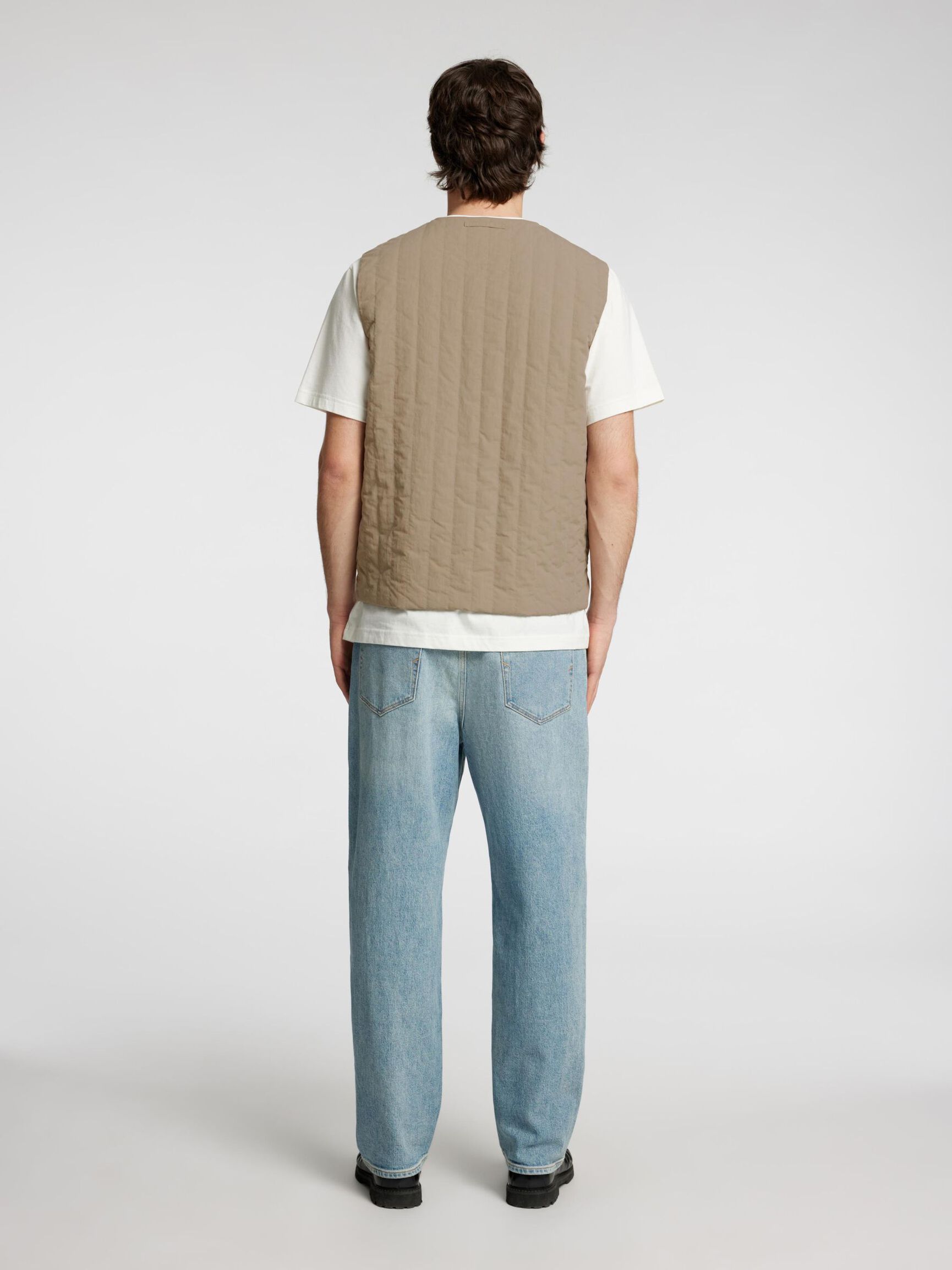 LICHTGEWICHT DOORGESTIKTE BODYWARMER, Greige, highres