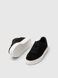 CHUNKY SUÈDE SNEAKERS, Black, highres