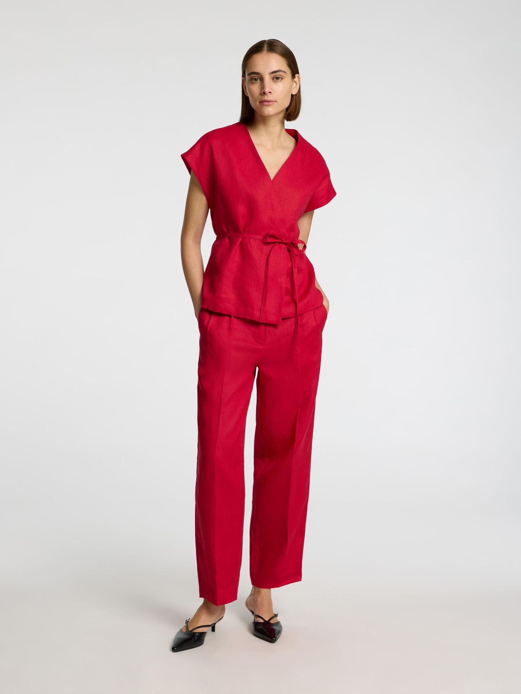 100% LINEN VEST TOP, Savvy Red, highres
