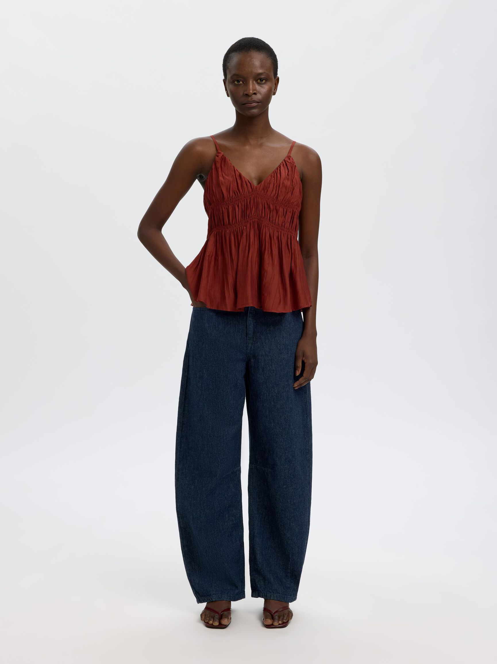 BOMULLSBLANDING LOOSE FIT JEANS, Dark Blue Denim, highres