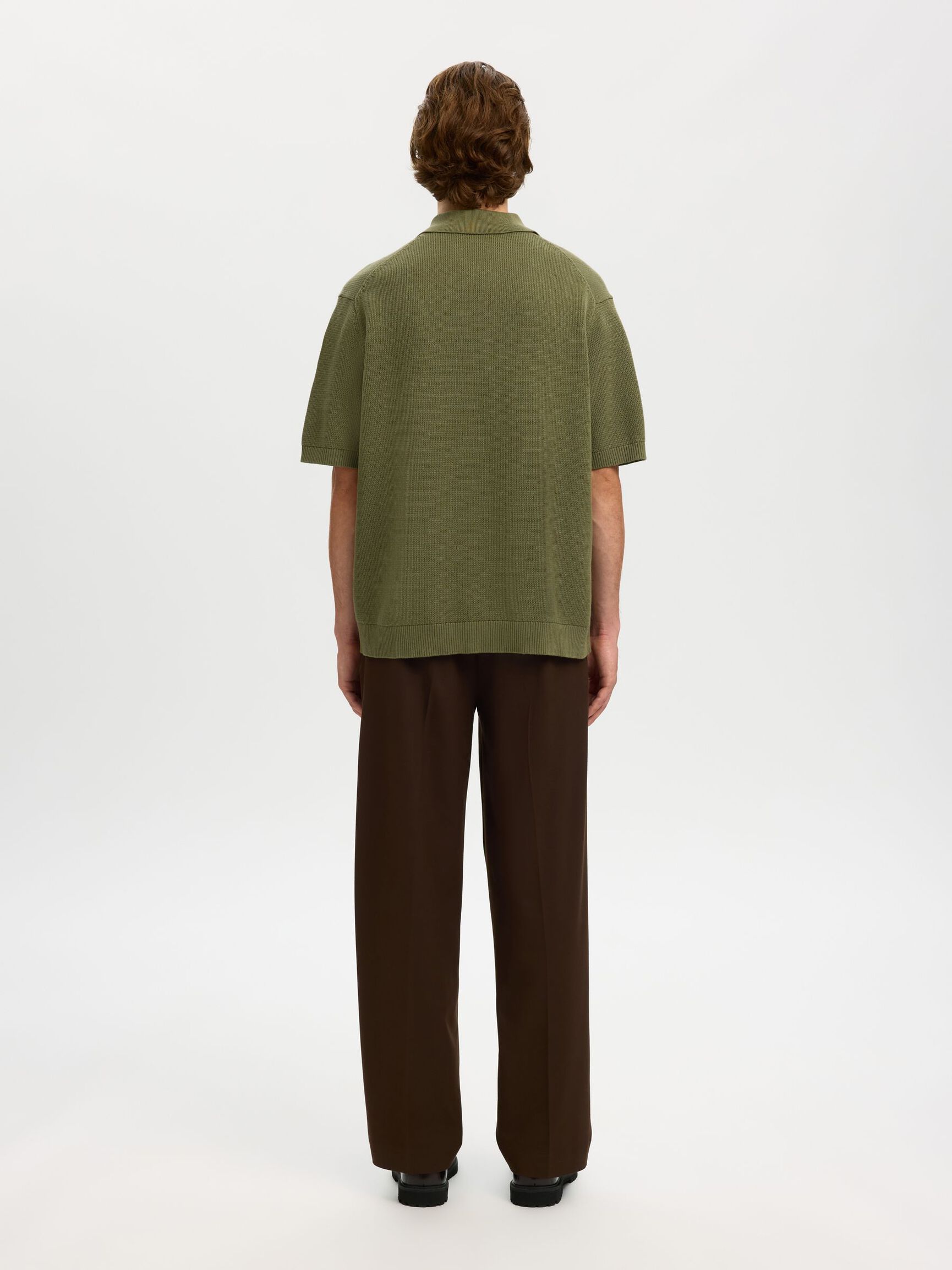 RELAXED FIT POLOHEMD AUS STRICK, Deep Lichen Green, highres