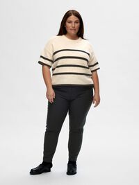 CROPPED SLIM-FIT TROUSERS, Black, highres