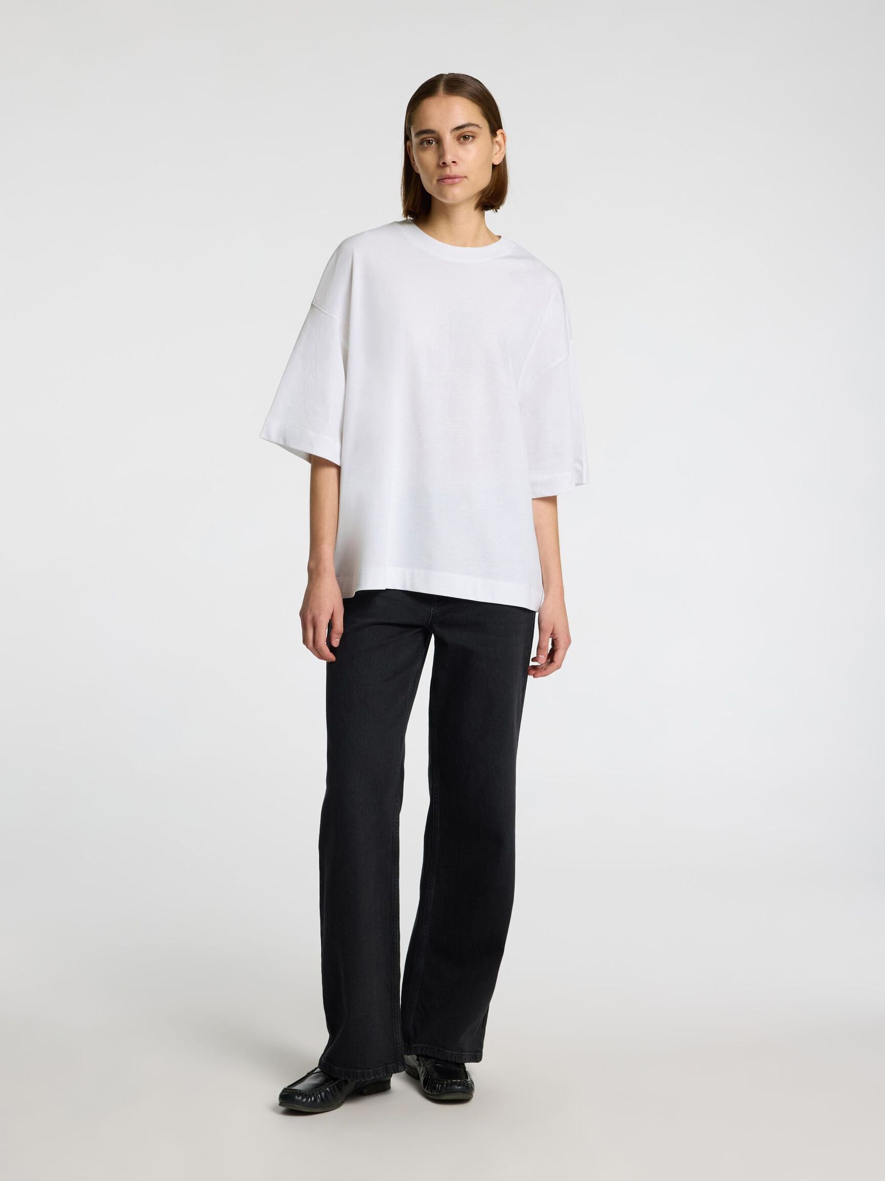 ESSENTIAL OVERSIZED T-SHIRT, Bright White, highres