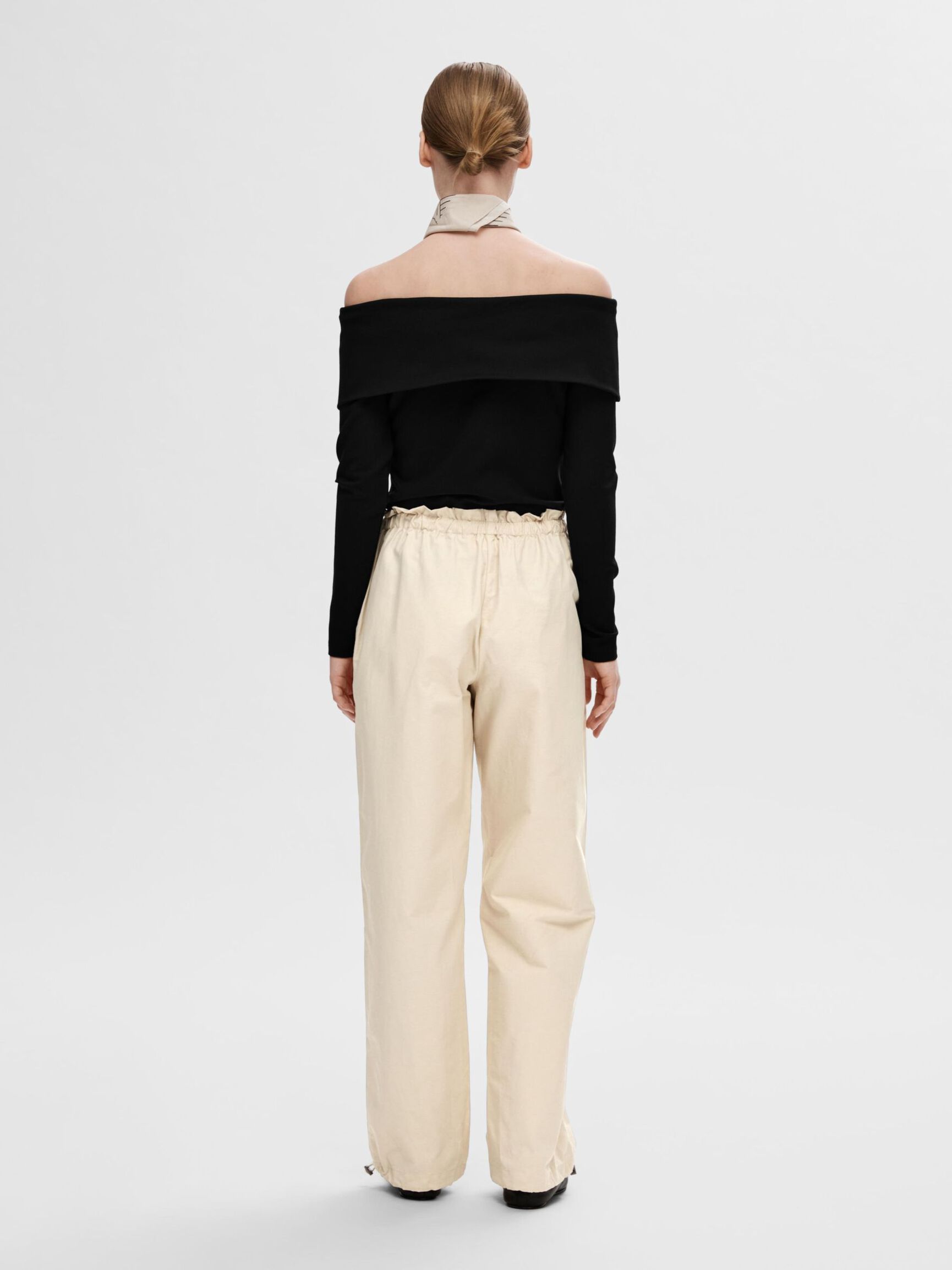 VISCOSE BLEND OFF-SHOULDER TOP, Black, highres