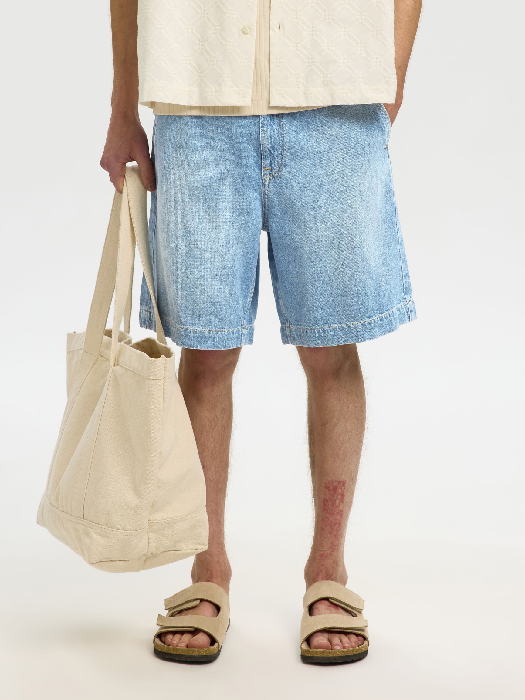 LOOSE FIT JEANSSHORTS, Light Blue Denim, highres
