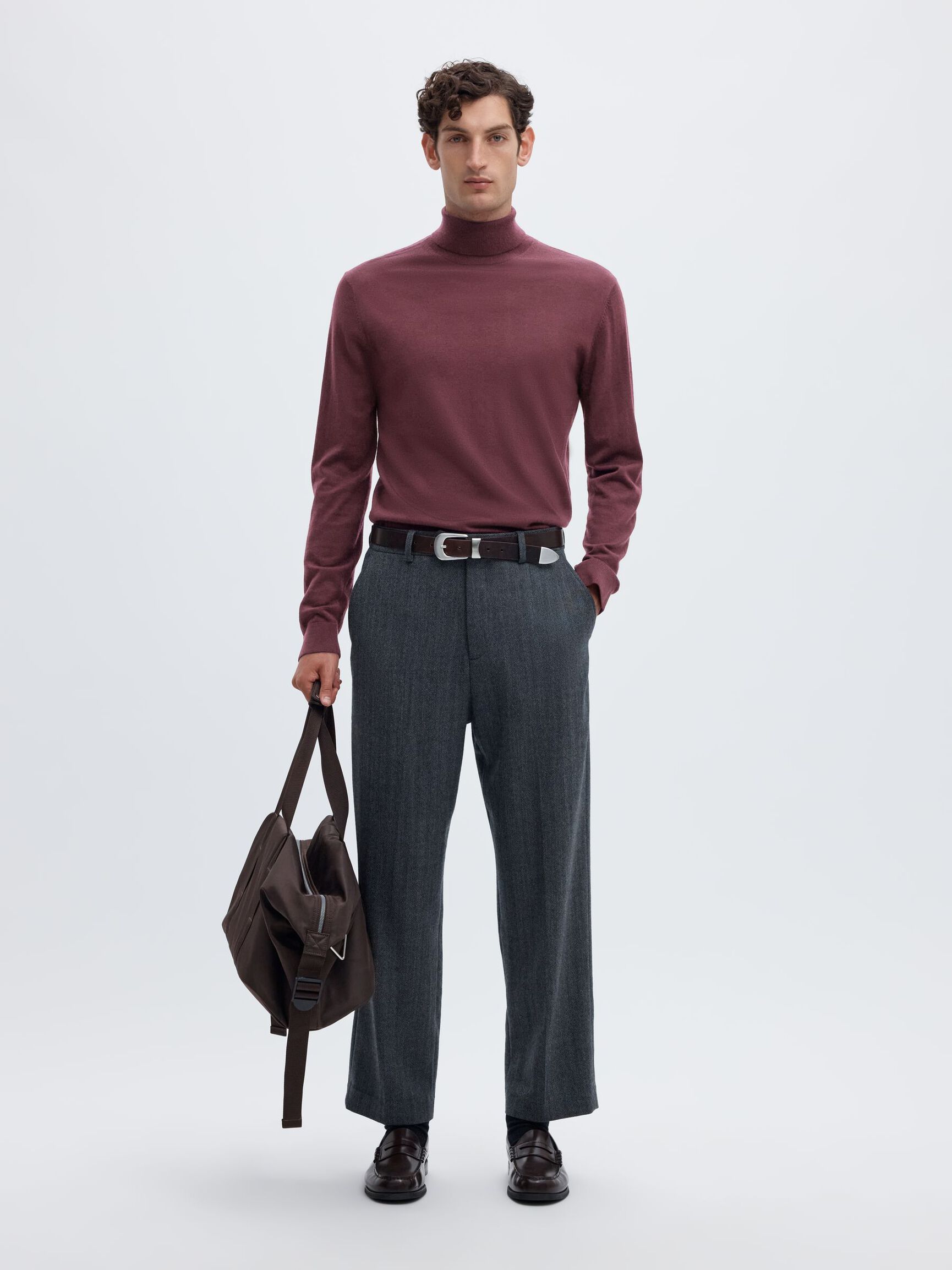 100% MERINO WOOL TURTLENECK, Tawny Port, highres