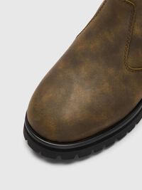 LUG SOLE LEATHER CHELSEA BOOTS, Grape Leaf, highres