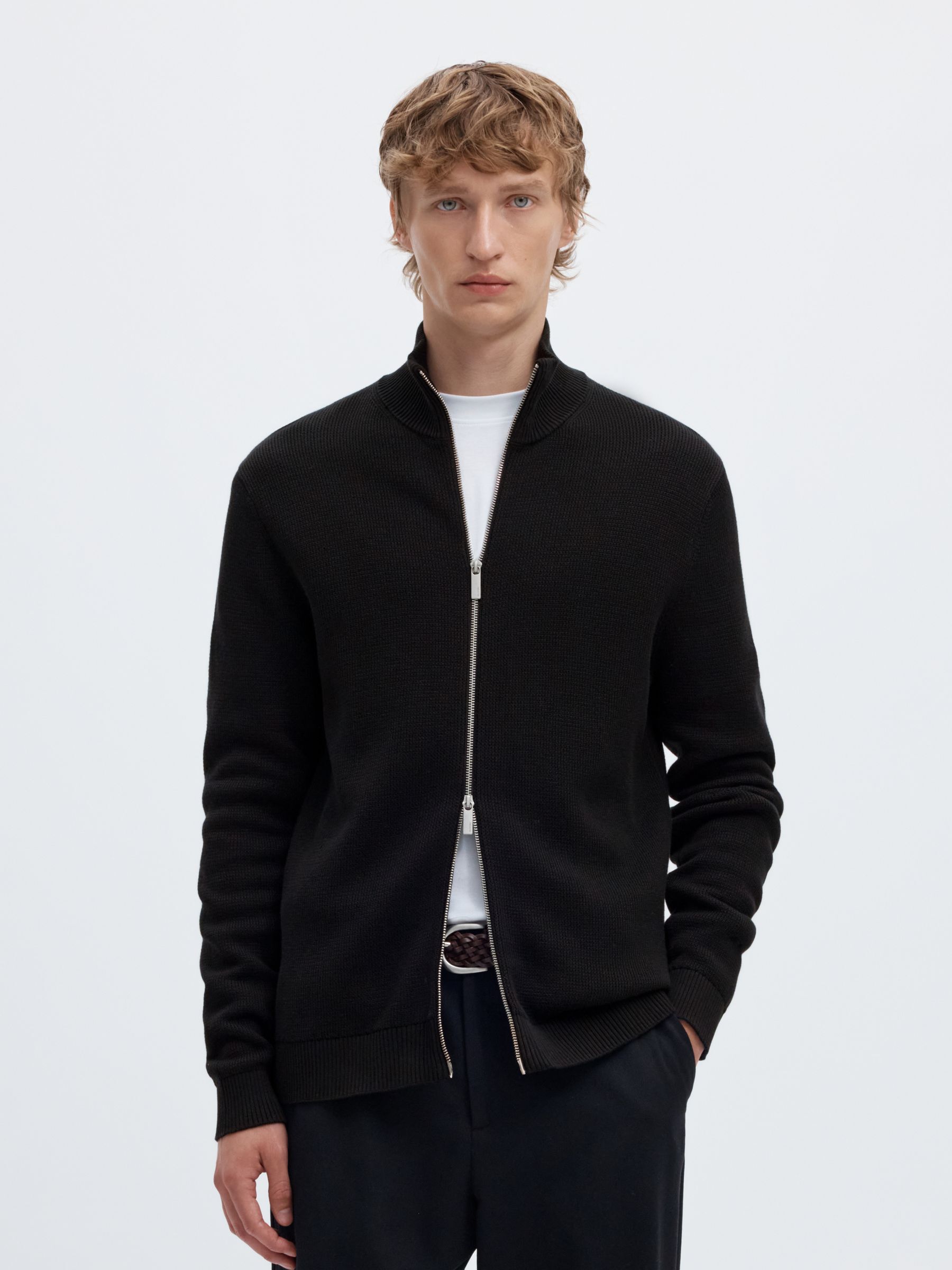 ZIPPED HIGH NECK PULLOVER | Black | Selected