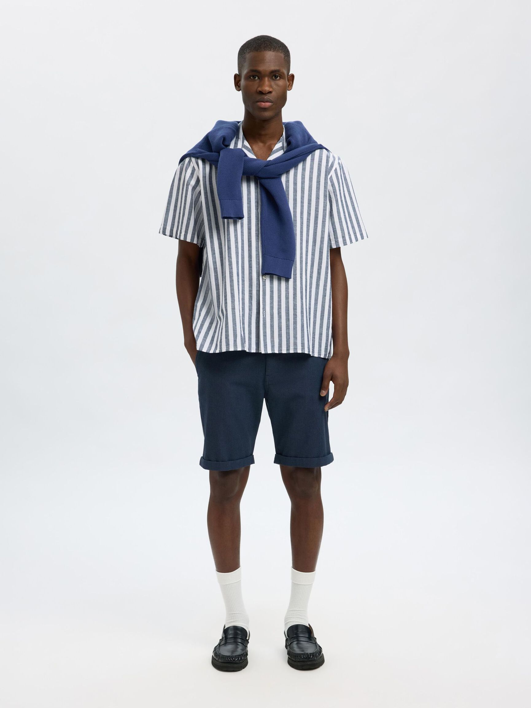 DEHNBARE BAUMWOLL SHORTS, Dark Sapphire, highres
