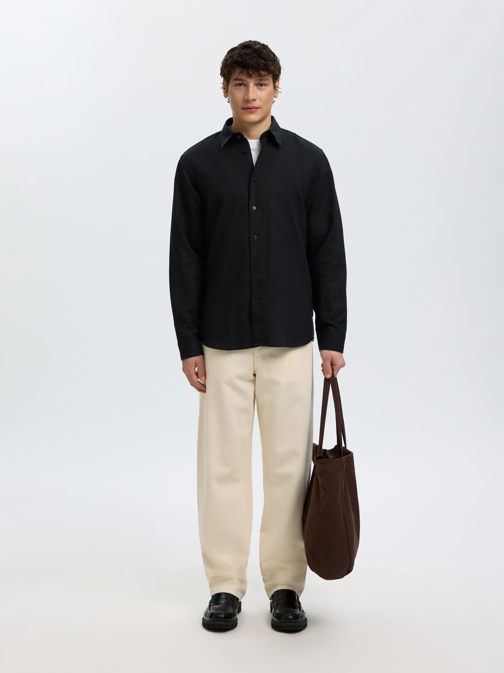 REGULAR FIT LINEN-BLEND SHIRT, Black, highres