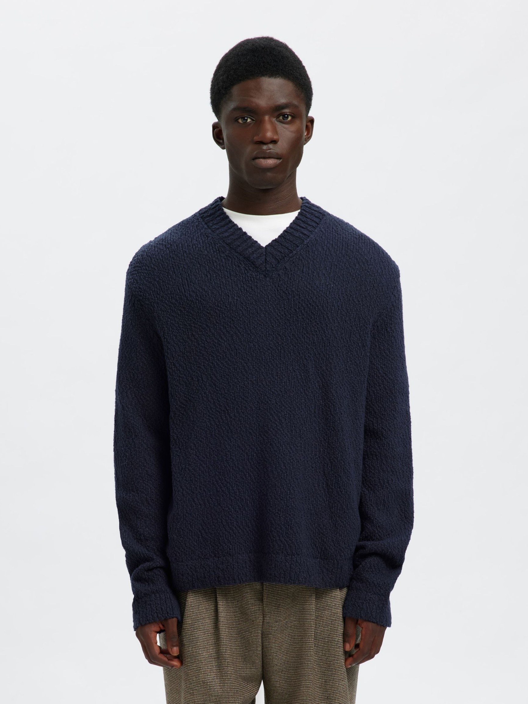 100% COTTON V-NECK JUMPER, Sky Captain, highres