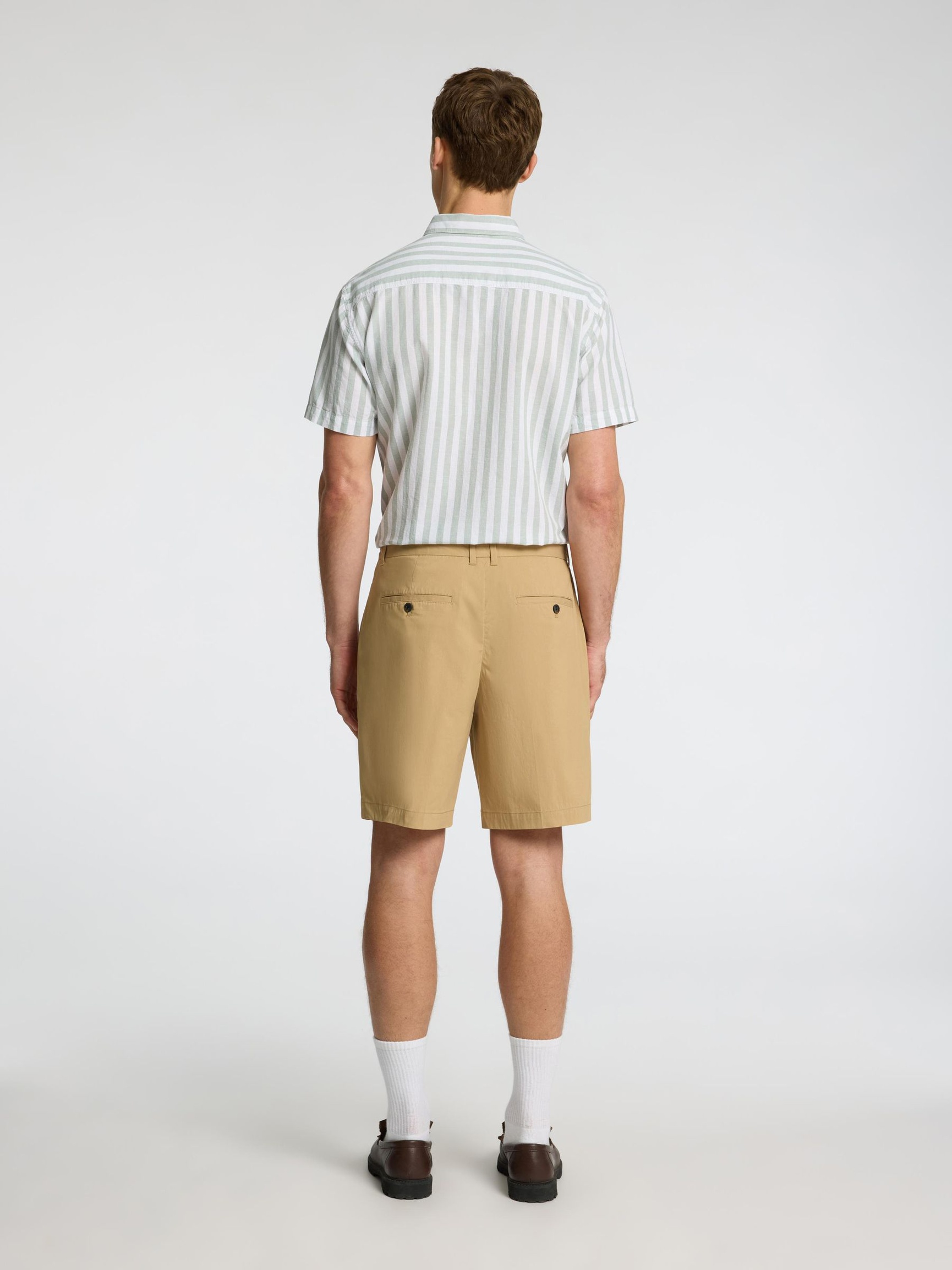 NORMAL PASSFORM CHINOSHORTS, Kelp, highres