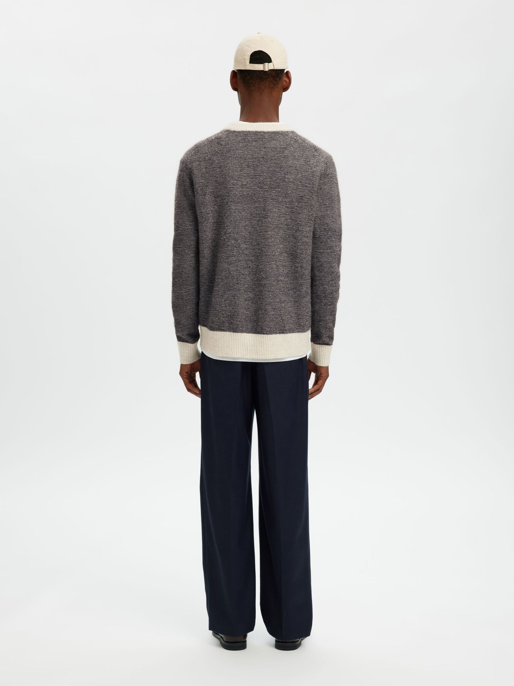 LANGÄRMELIGER STRICKPULLOVER, Demitasse, highres