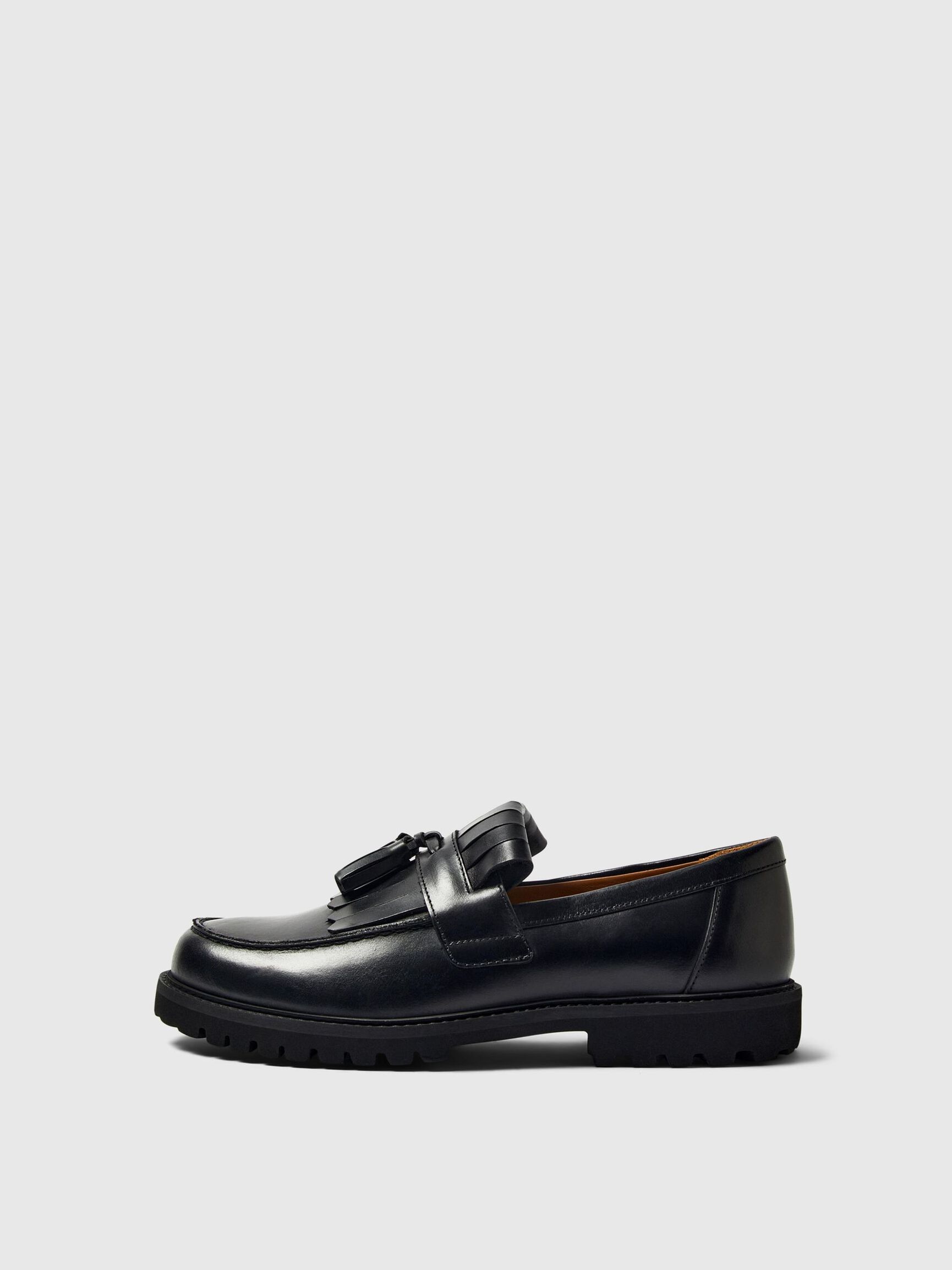TASSEL DETAIL LEATHER LOAFERS, Black, highres