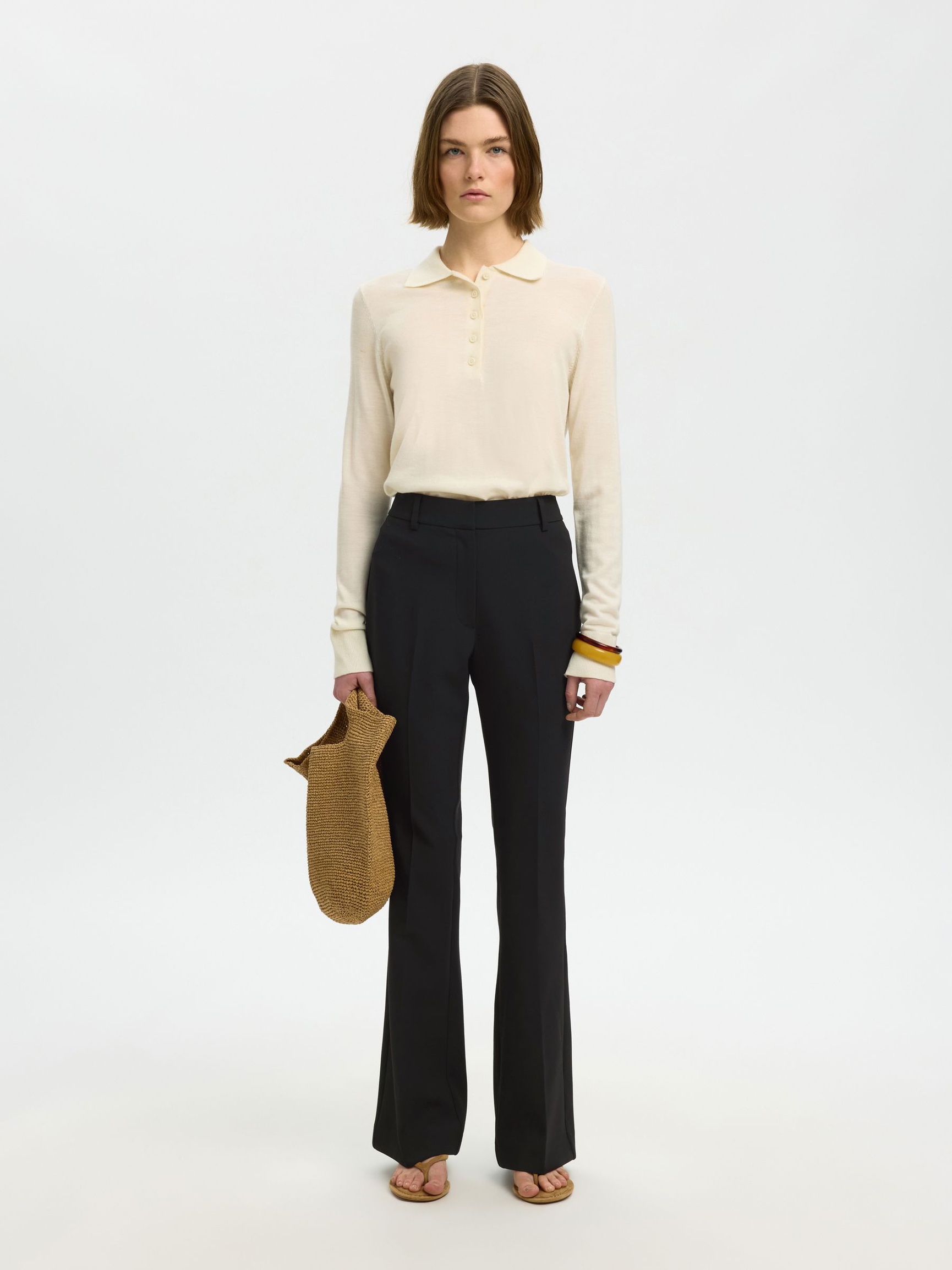 TAILLE MI-HAUTE PANTALON À PATTES D’EPH, Black, highres