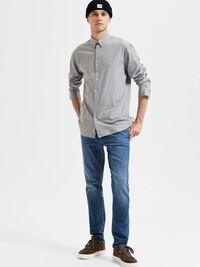 MEDIUM WASH SLIM FIT JEANS, Medium Blue Denim, highres
