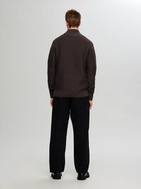HALF-ZIP PULLOVER, Chocolate Torte, highres