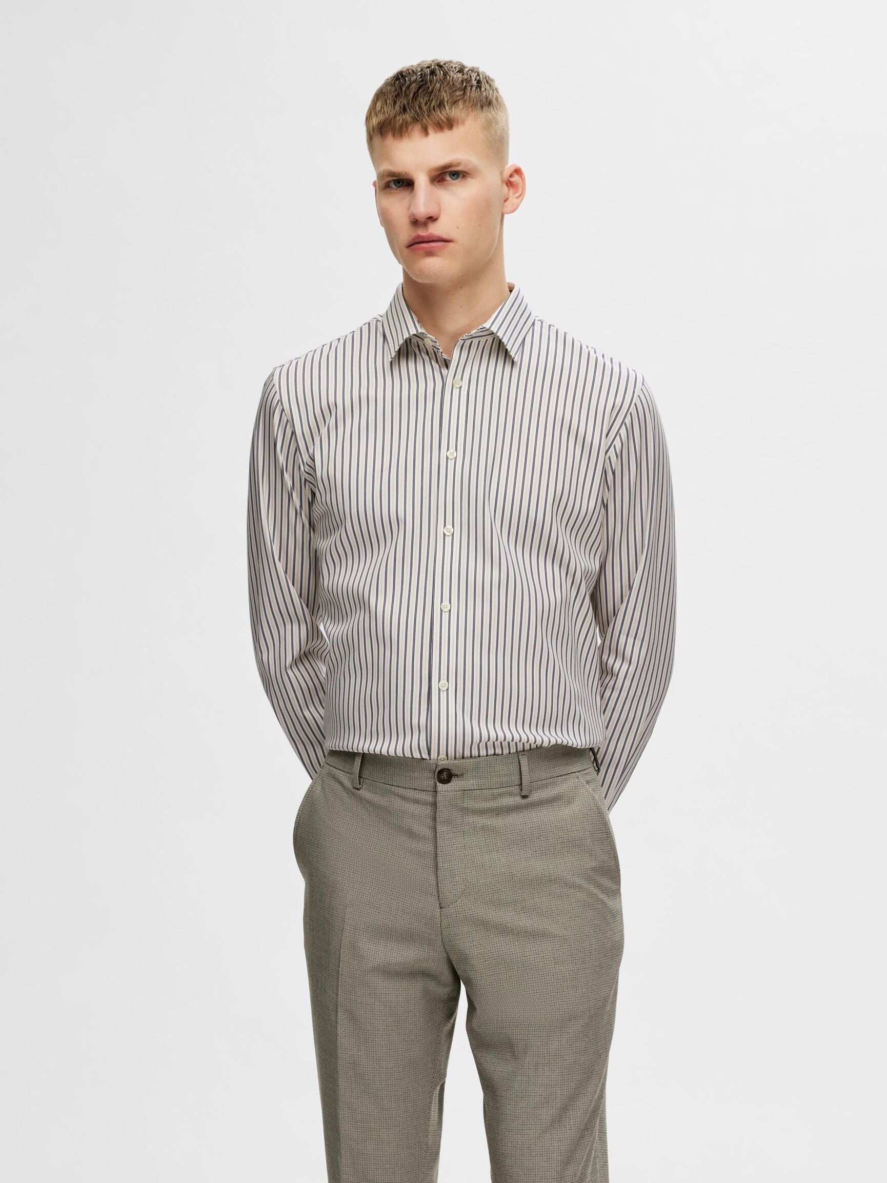 SLIM FIT SHIRT, Fog, highres