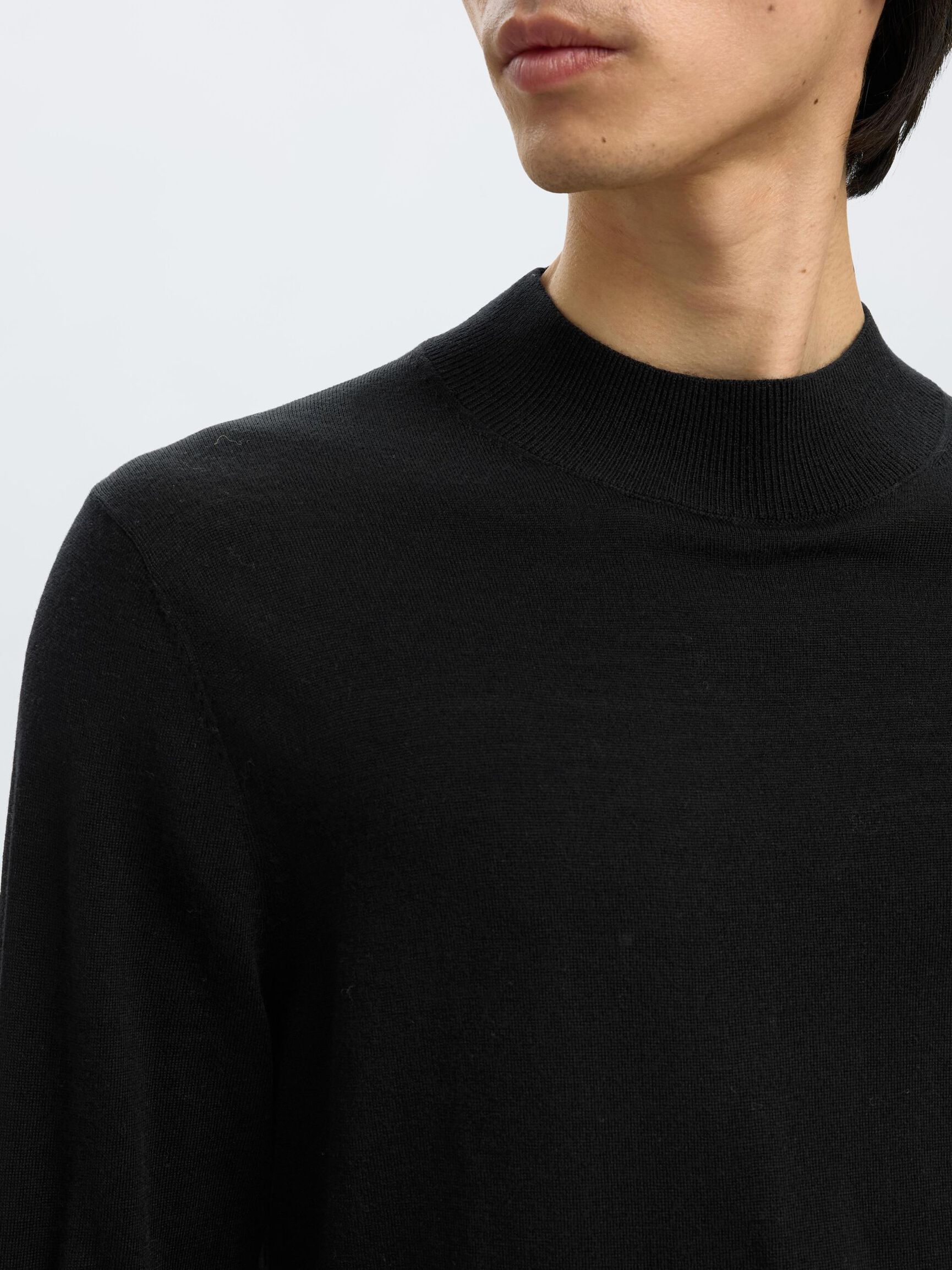 100% MERINO WOOL MOCK-NECK JUMPER, Black, highres
