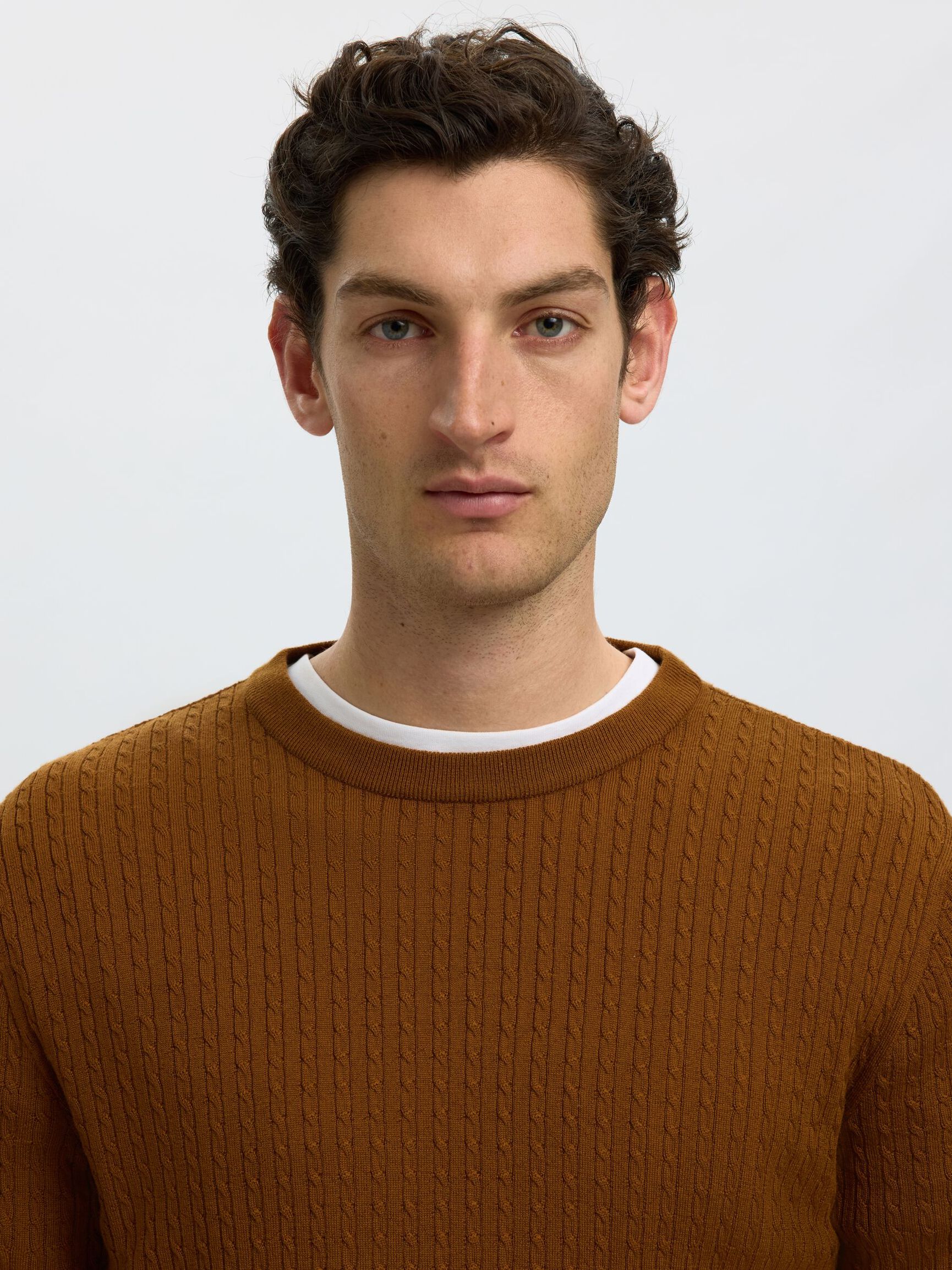 100% MERINO WOOL KNITTED PULLOVER, Monks Robe, highres