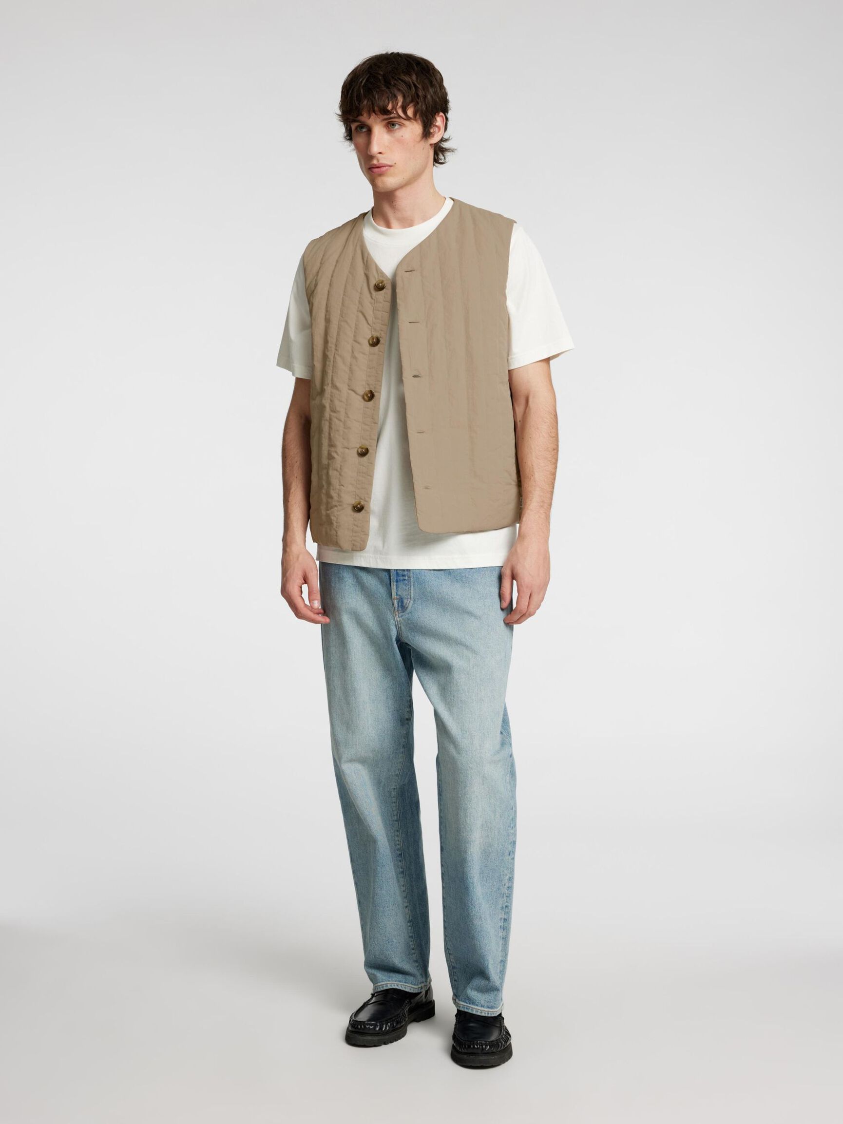 LICHTGEWICHT DOORGESTIKTE BODYWARMER, Greige, highres