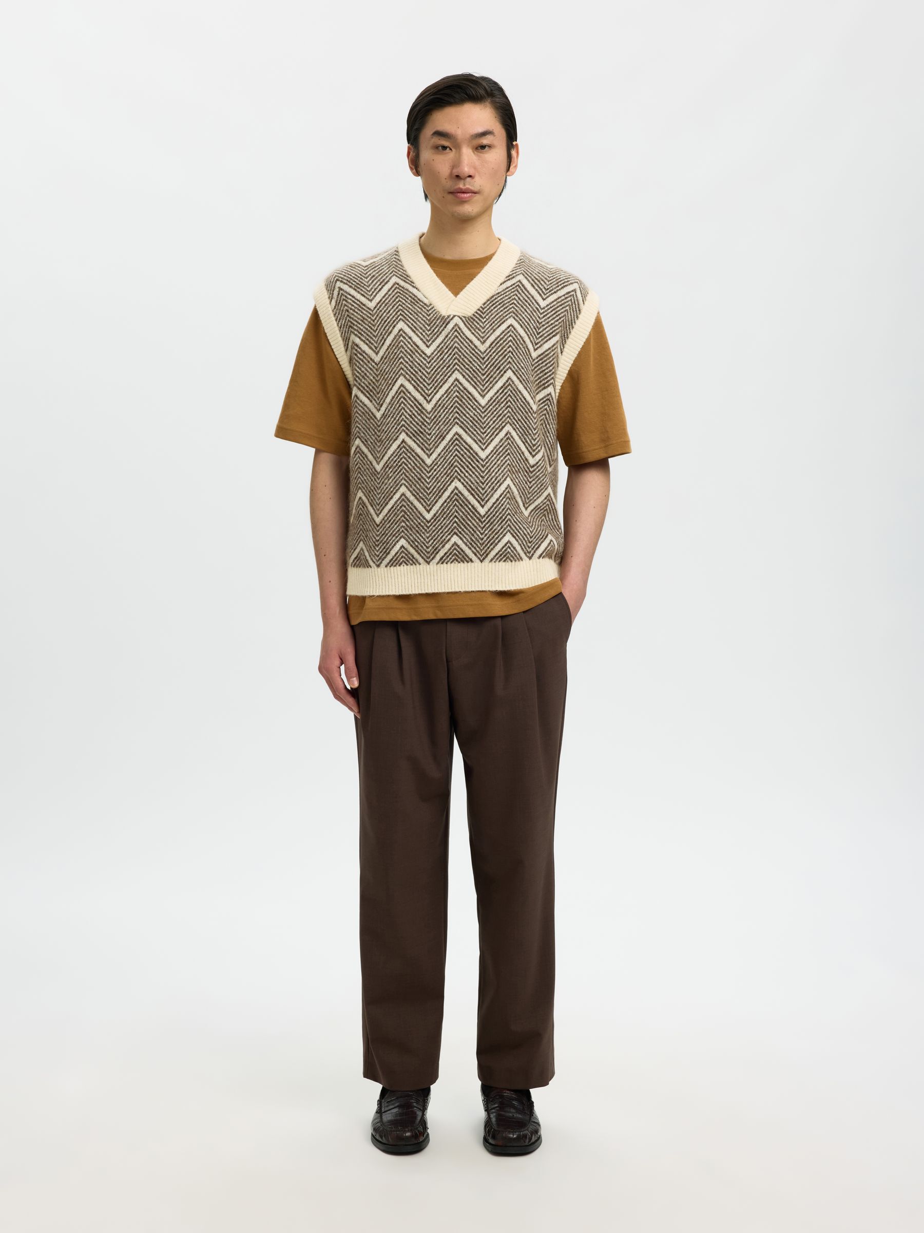 COUPE DÉCONTRACTÉE GILET TRICOTÉ, Delicioso, highres