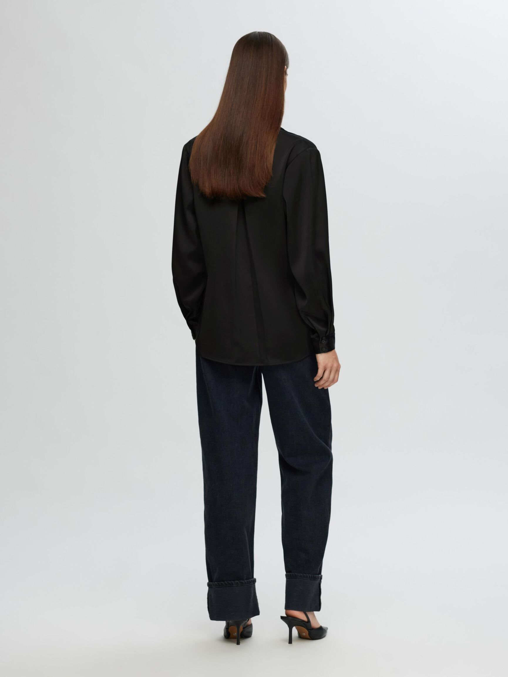 MANCHES LONGUES CHEMISE EN SATIN, Black, highres