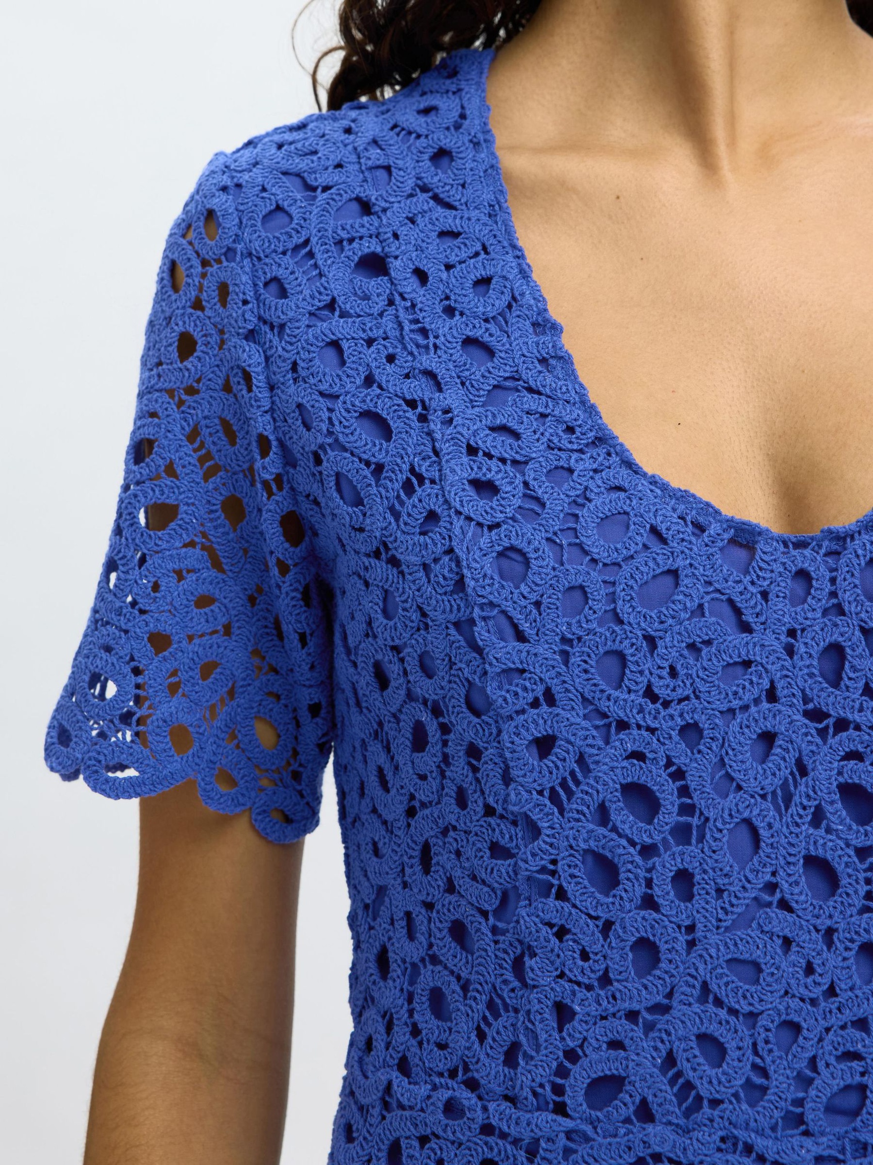 HÄKEL-LOOK MAXIKLEID, Dazzling Blue, highres