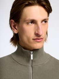 HALF-ZIP PULLOVER, Vetiver, highres