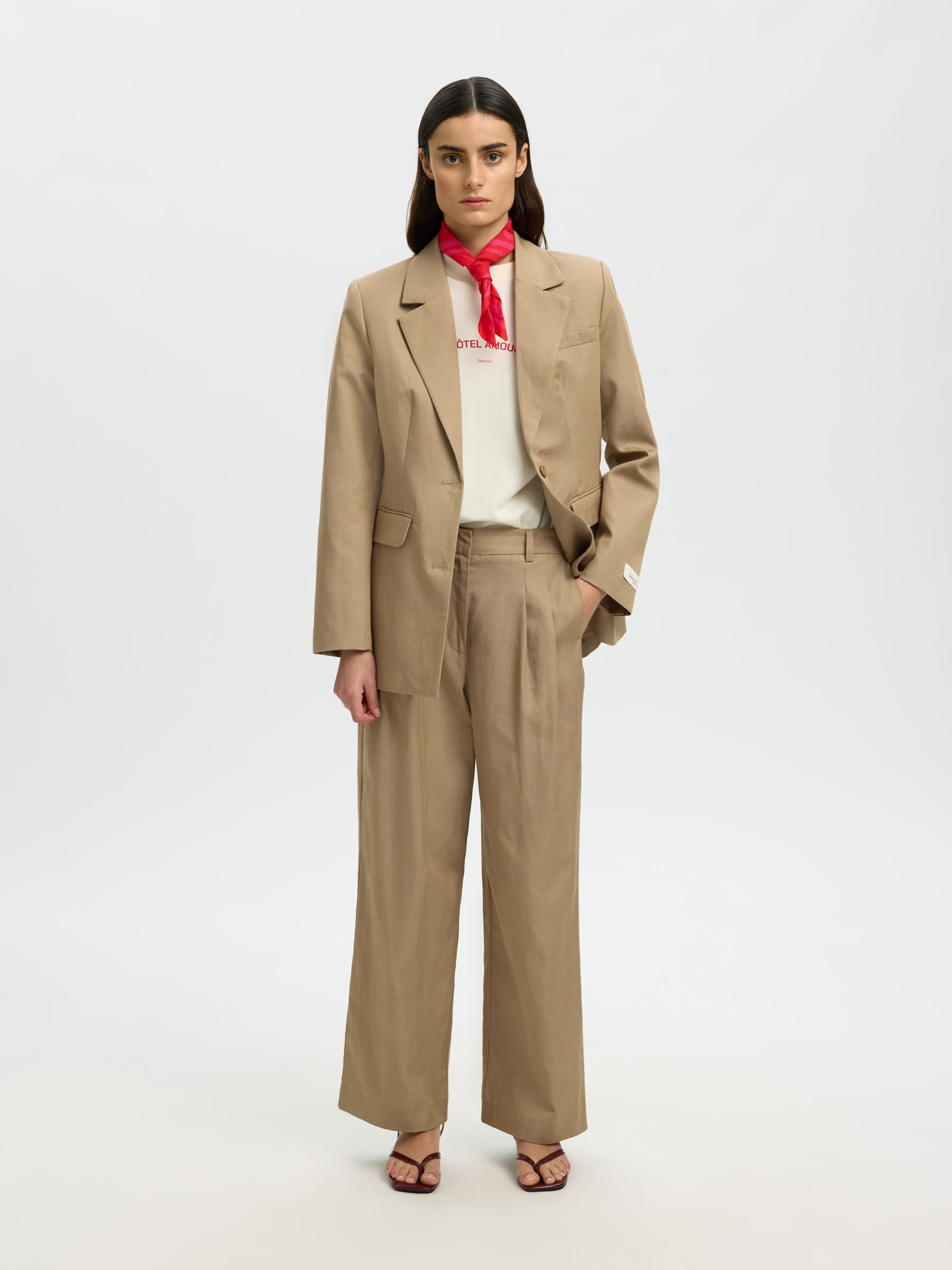 BOXY FIT CREWNECK T-SHIRT, Egret, highres