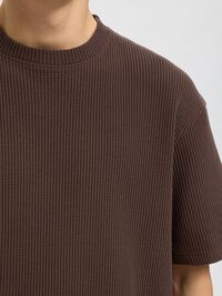 RELAXED FIT WAFFELMUSTER T-SHIRT, Chocolate Brown, highres