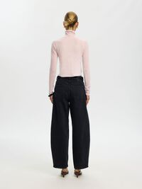 MERINO WOOL TURTLENECK, Winsome Orchid, highres