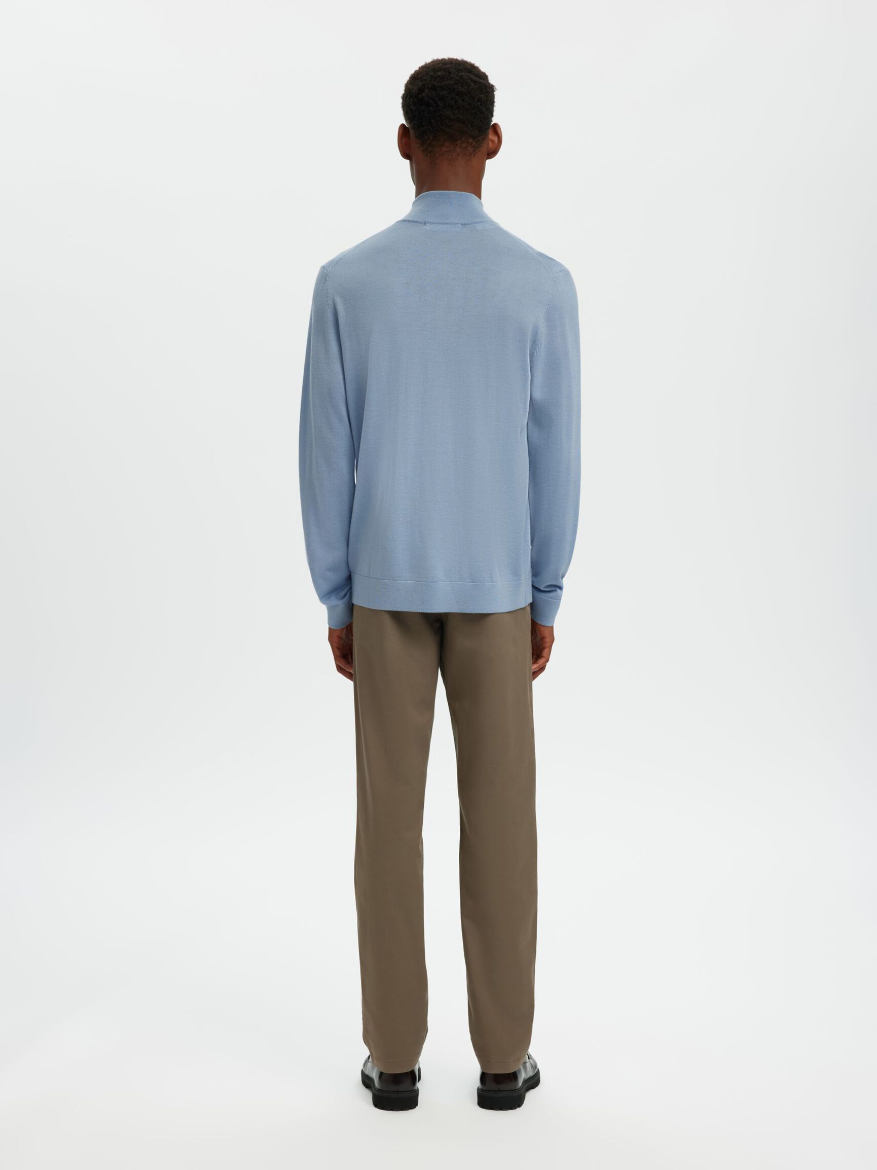 100% MERINO WOOL HALF-ZIP JUMPER, Dusty Blue, highres
