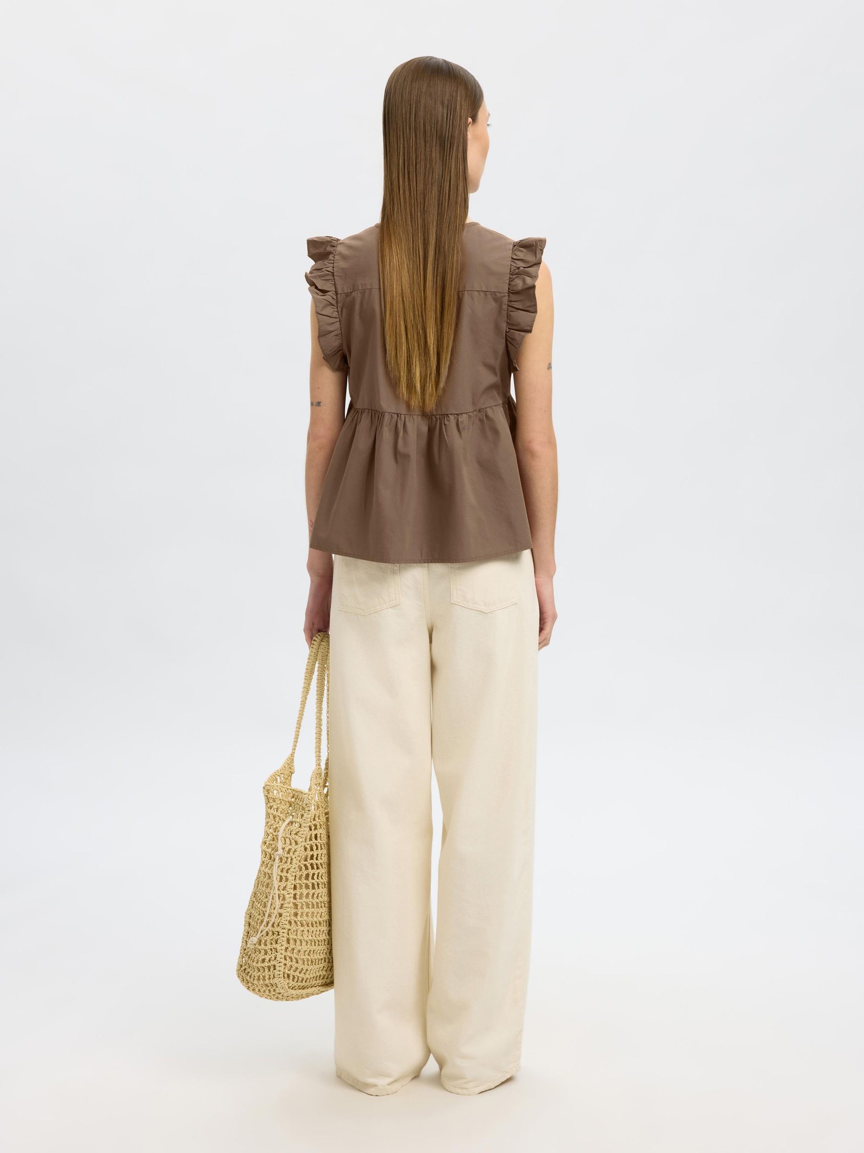 RUFFLED TOP, Coca Mocha, highres