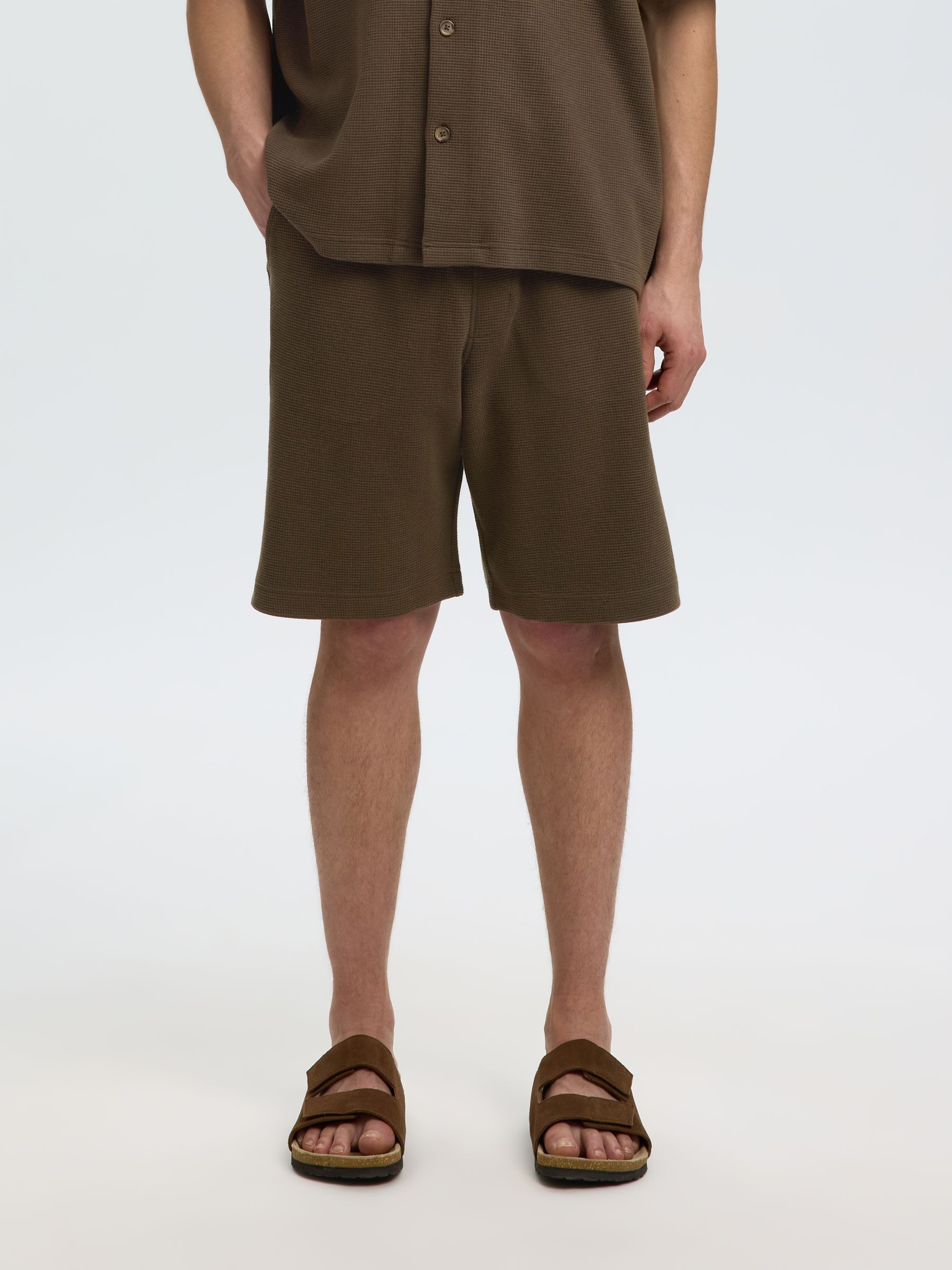 RELAXED FIT SHORTS, Turkish Coffee, highres