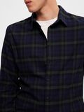 Selected FLANNEL SHIRT, Dark Navy, highres - 16091358_DarkNavy_1058515_006.jpg