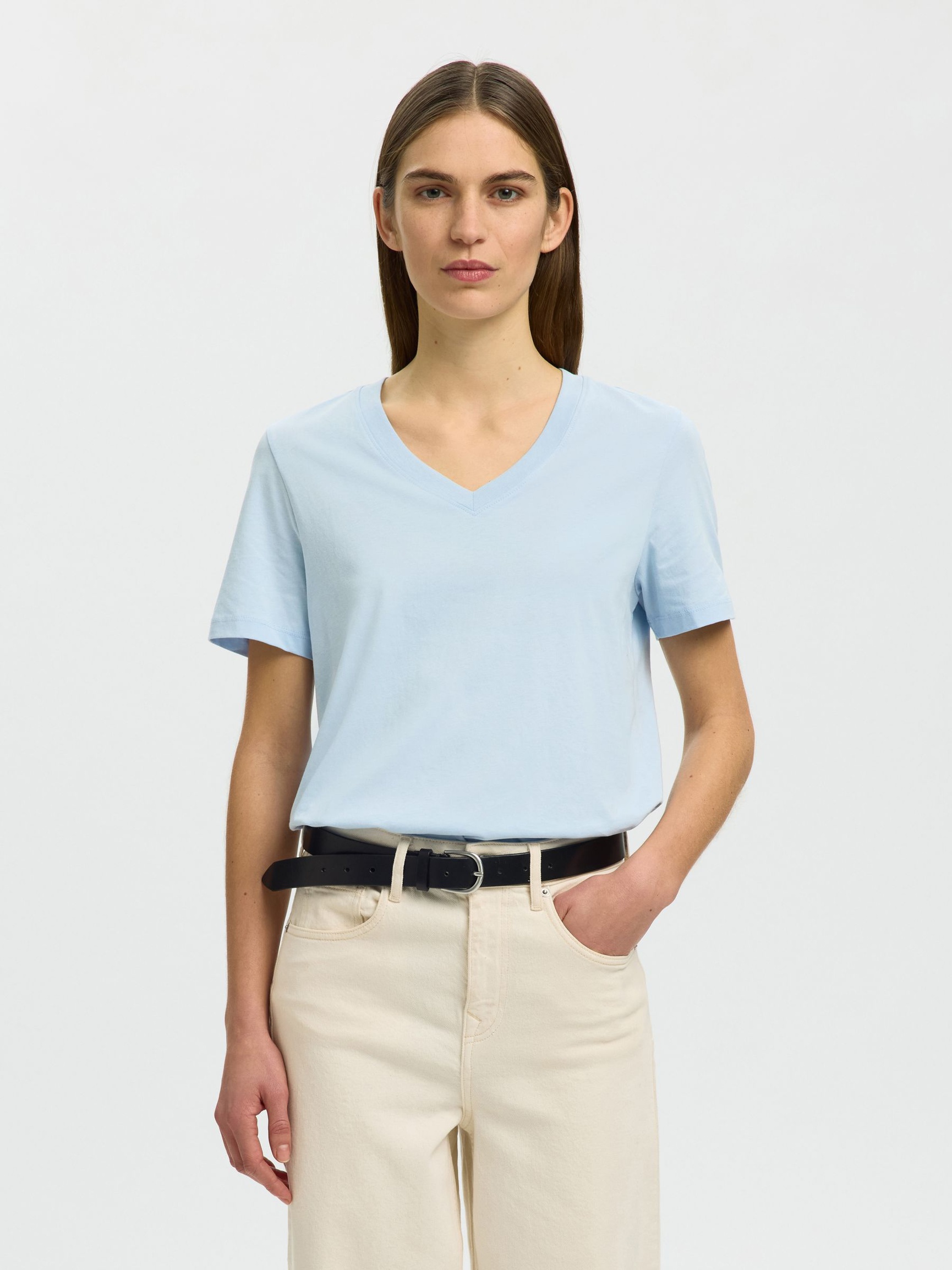 KLASSISCHES V-NECK T-SHIRT, Cashmere Blue, highres