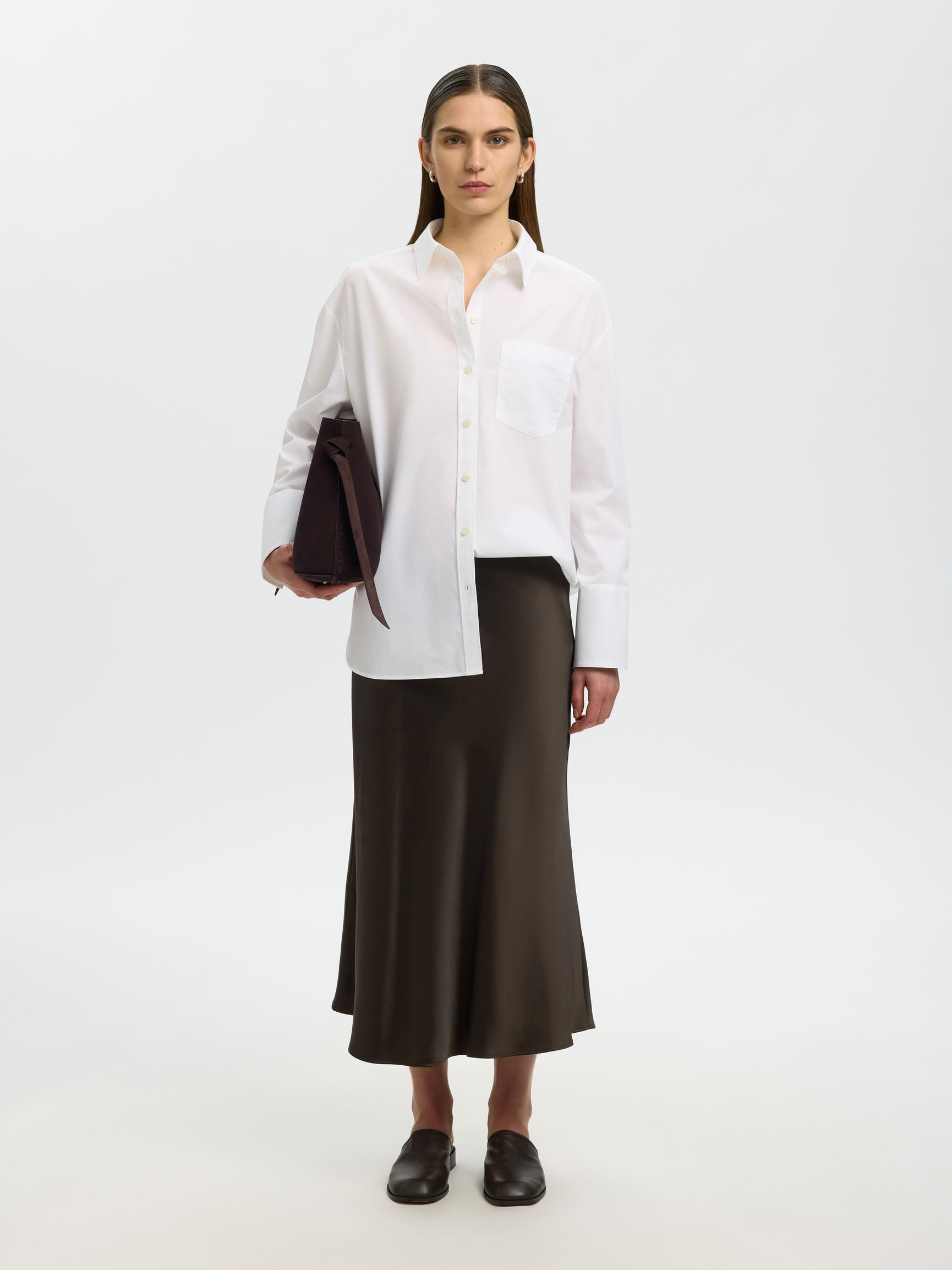 SATIJN MIDDELLANGE ROK, Delicioso, highres