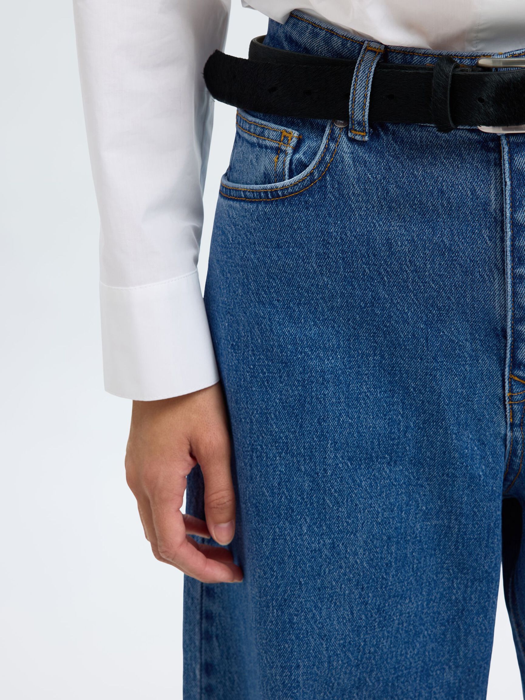 MID-WAIST BARREL FIT JEANS, Medium Blue Denim, highres