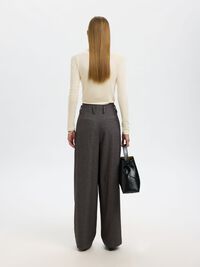 COL MONTANT TOP À MANCHES LONGUES, Egret, highres