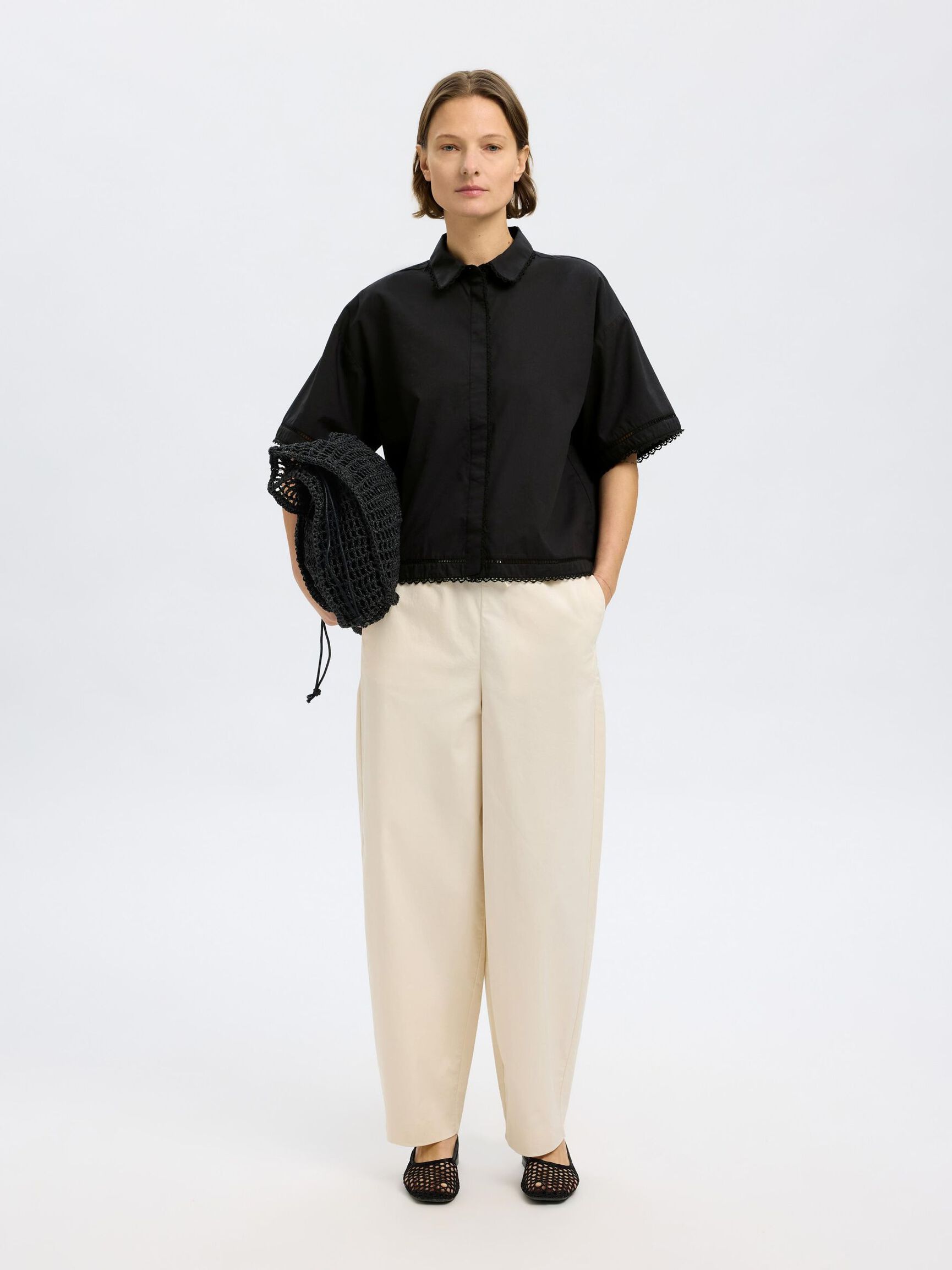 CROPPED SHORT SLEEVED SHIRT, Black, highres