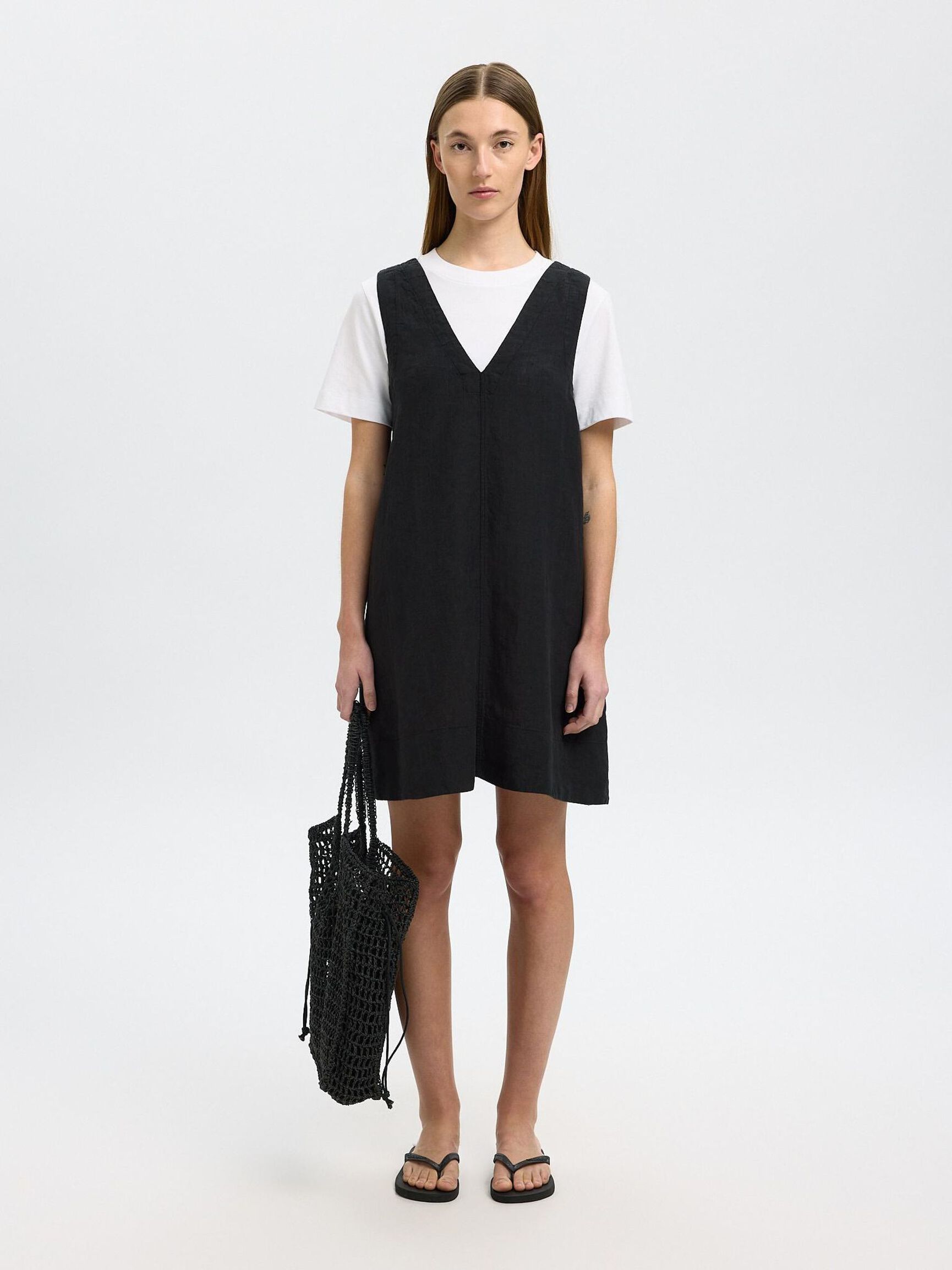 100% LEINEN KLEID OHNE ÄRMEL, Black, highres
