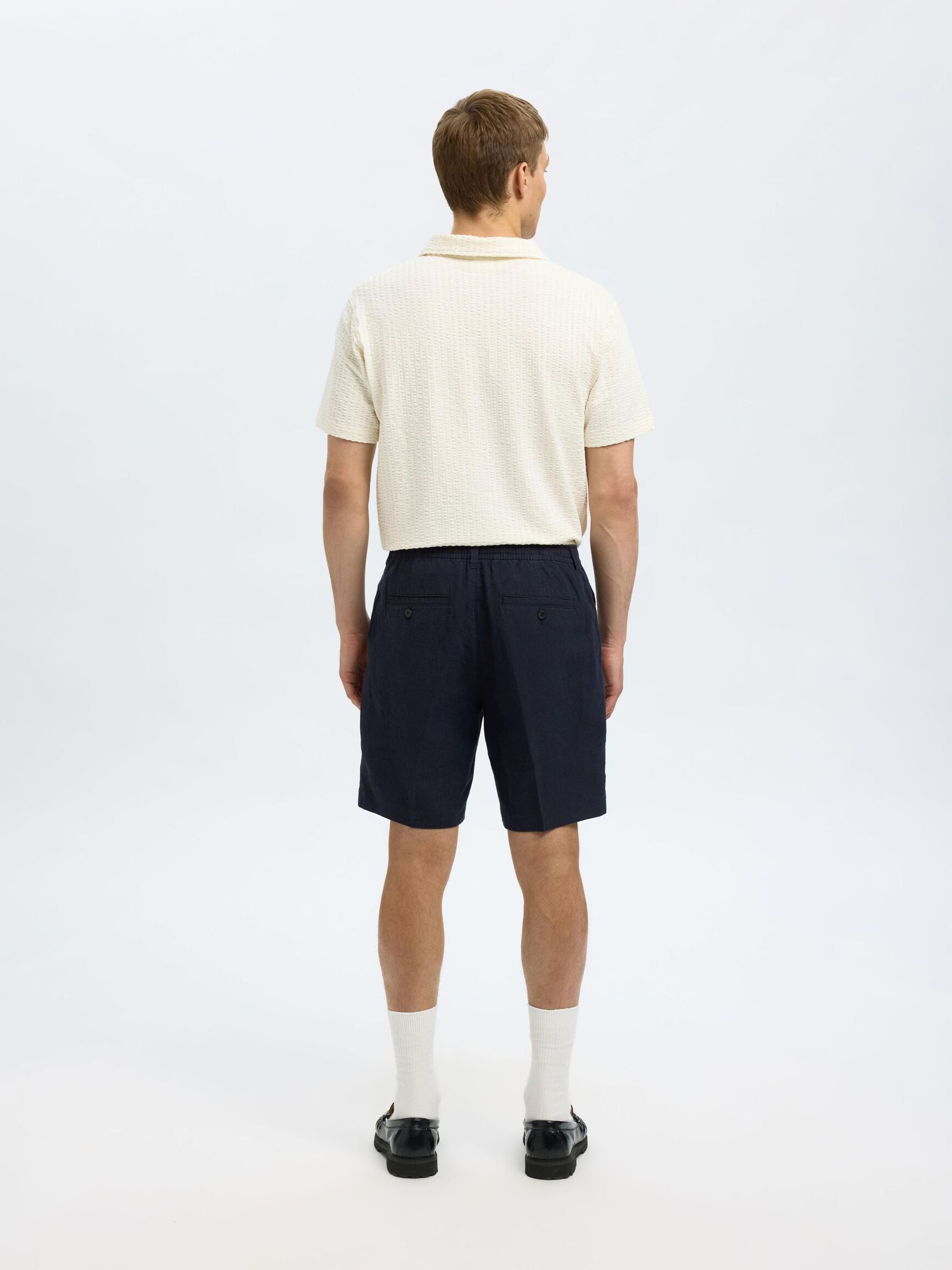 REGULAR FIT LINEN-BLEND SHORTS, Sky Captain, highres