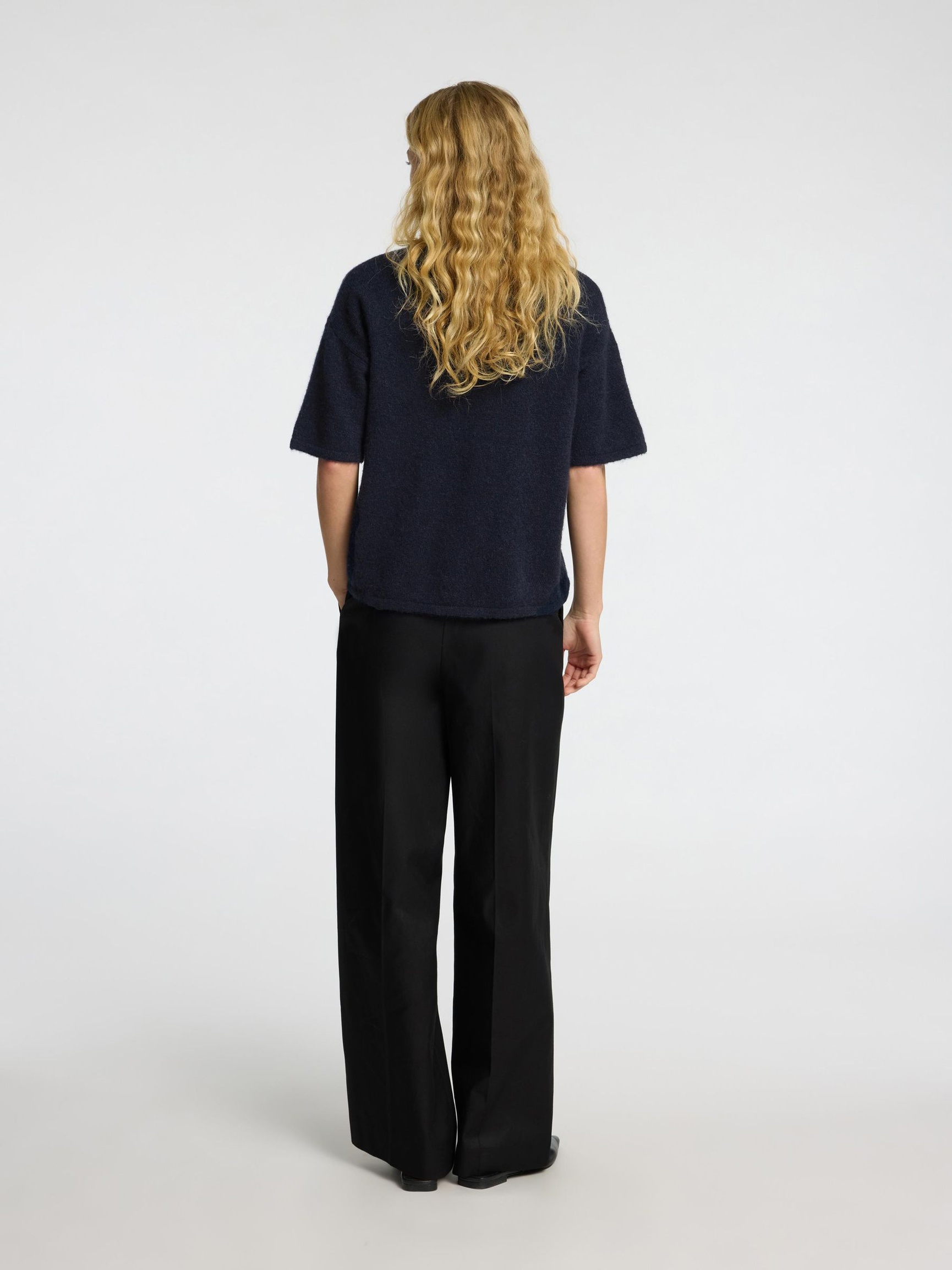 SHORT-SLEEVED WOOL BLEND TOP, Dark Sapphire, highres