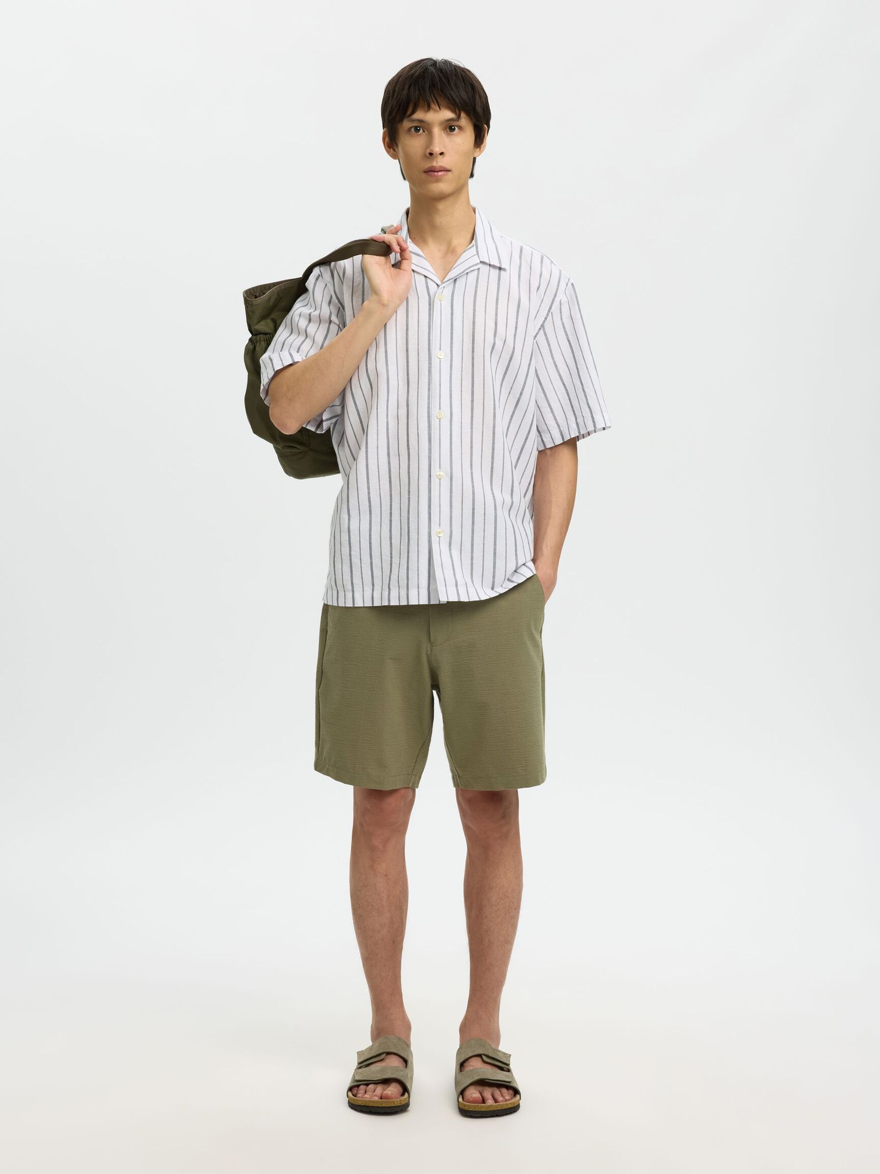 SEERSUCKER SHORTS, Deep Lichen Green, highres