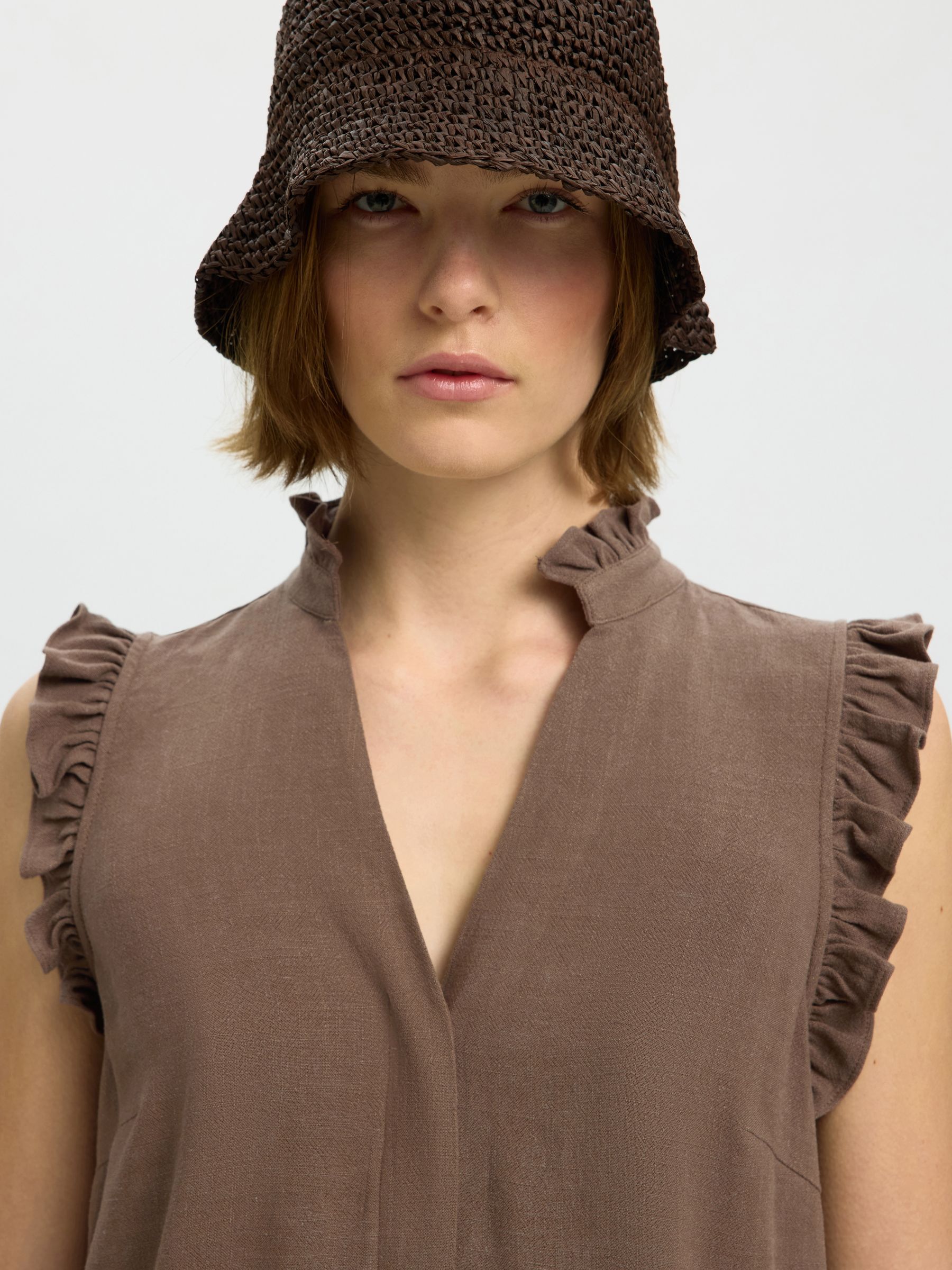 SLEEVELESS RUFFLE DETAIL TOP, Chocolate Chip, highres