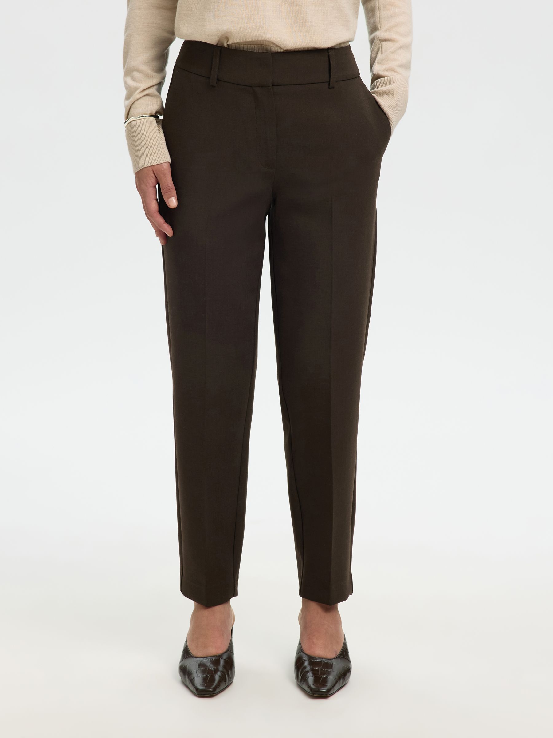 CROPPED TAPERED HOSE, Delicioso, highres